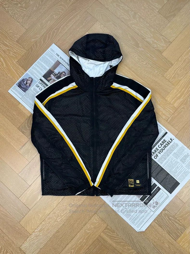 Fendi Fendi Casual drawstring hood technical mesh reversible win Size US XL / EU 56 / 4 - 1 Thumbnail