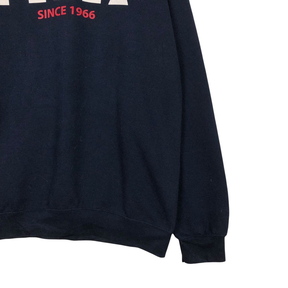 Japanese Brand PLAZA “Since 1966” Minimal Logo Crewneck — Navy Vintage Fit Size US L / EU 52-54 / 3 - 7 Thumbnail