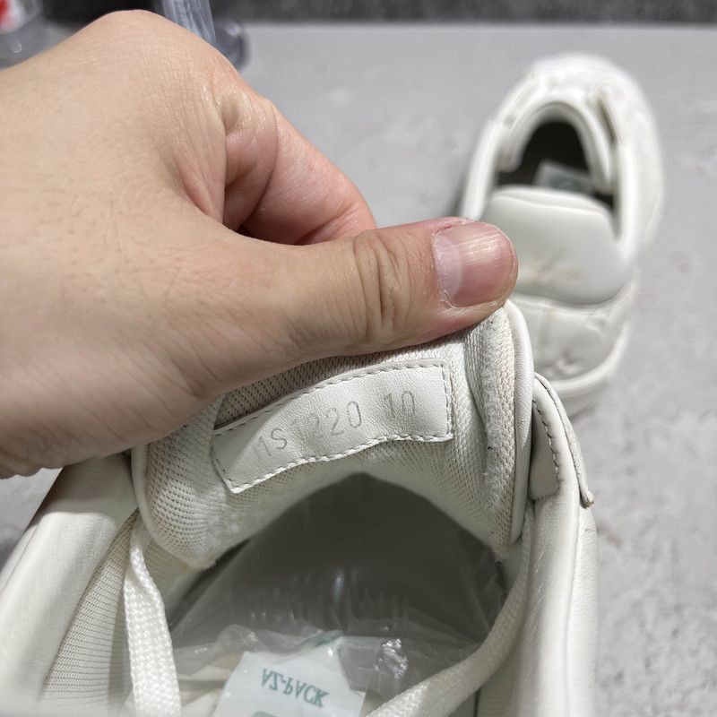 Louis Vuitton Louis Vuitton Luxembourg Monogram White Sneakers - Size US 10.5 / EU 43-44 - 5 Thumbnail