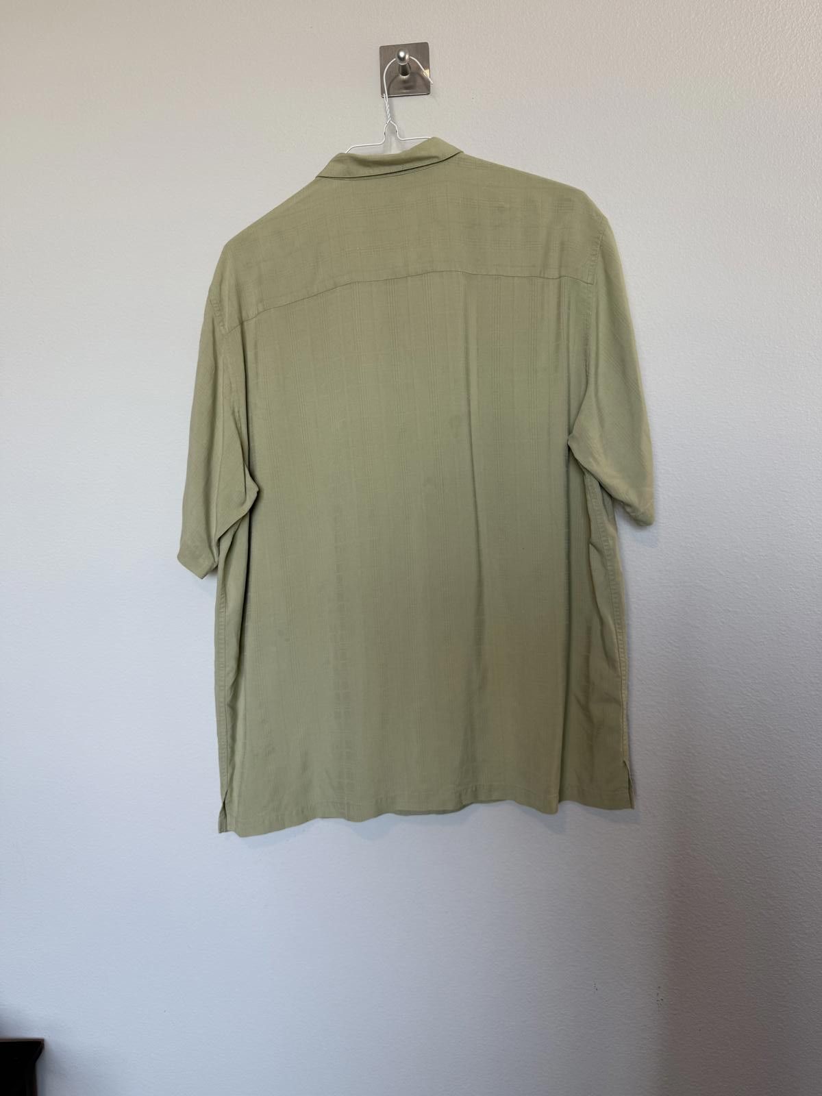 Designer Vintage Soft Green Men 100% silk Button Up Shirt Size US XL / EU 56 / 4 - 3 Thumbnail