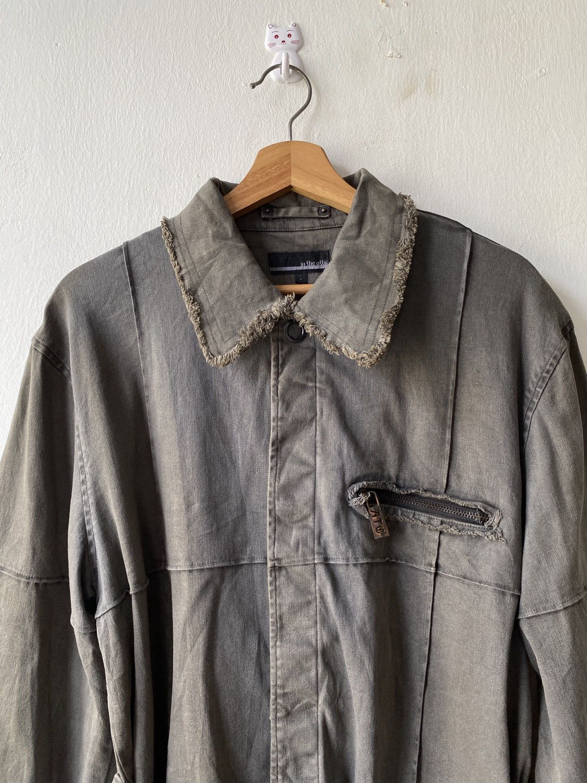 In The Attic × Japanese Brand Vintage 90s In The Attic Long Jacket Size US L / EU 52-54 / 3 - 5 Thumbnail