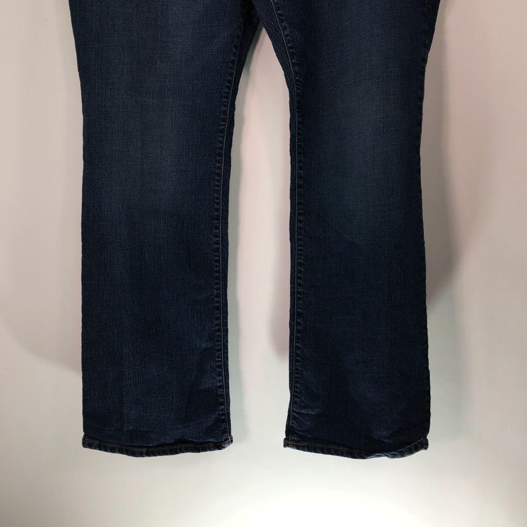 Old Navy Old Navy Womens Regular Denim Jeans 20 Blue High Rise Straight 31in 90s Preppy College Durable Comfort Jeans Women Size 20 Size 42" / US 20 - 4 Thumbnail