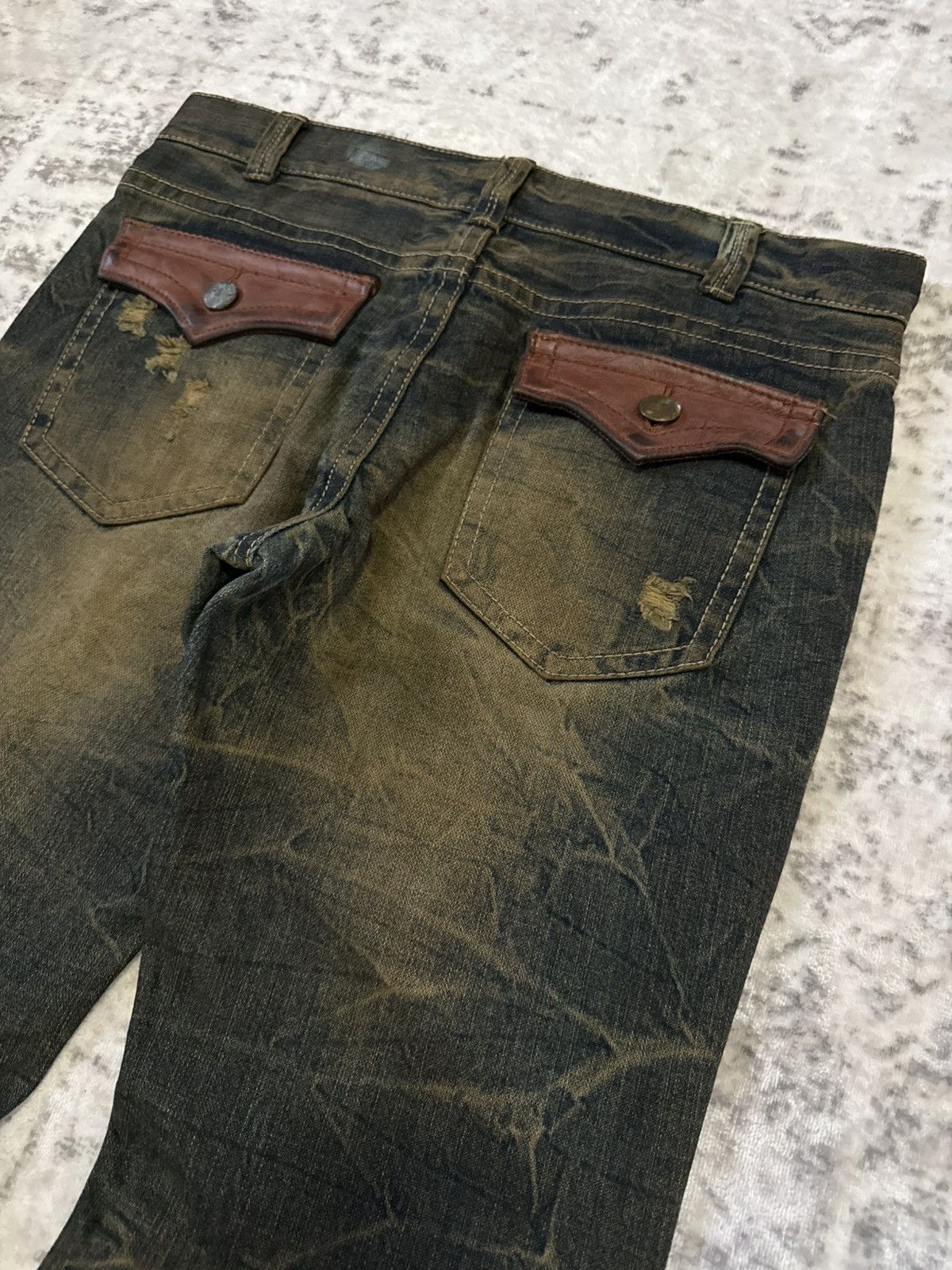 If Six Was Nine 2000s Pinball Studded Flared Jeans Mud Wash Distressed Size US 34 / EU 50 - 14 Thumbnail