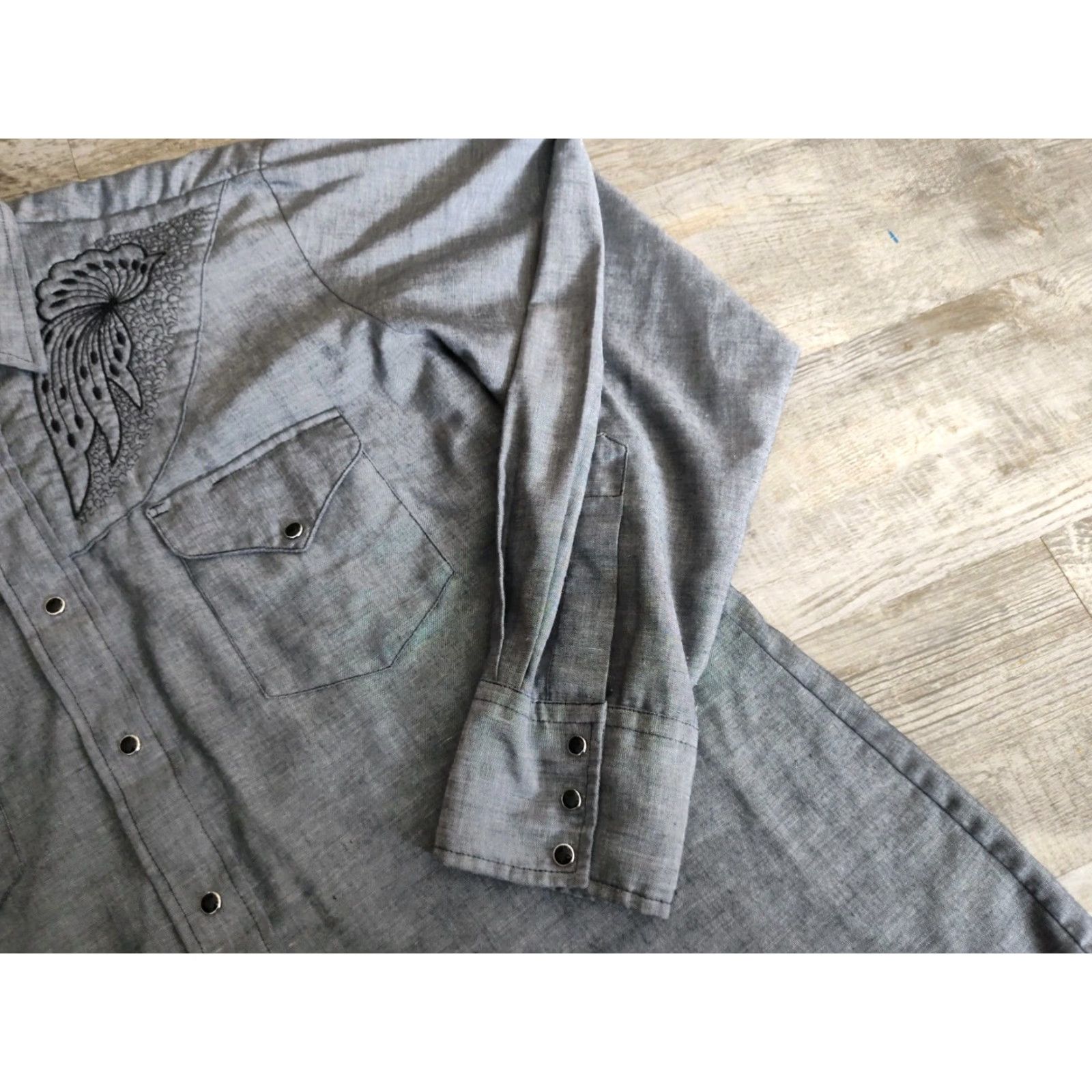 Vintage Vintage Miller Western Wear shirt Mens 17/35 Pearl Snap Yoked Rockabilly USA Made Size US XL / EU 56 / 4 - 4 Thumbnail