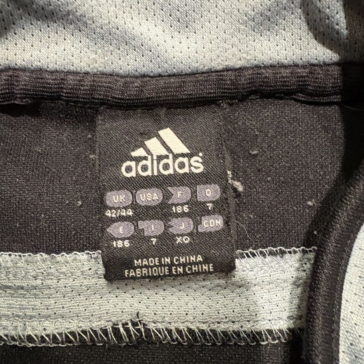 Adidas Vintage adidas real Madrid quarter zip Size US L / EU 52-54 / 3 - 3 Thumbnail