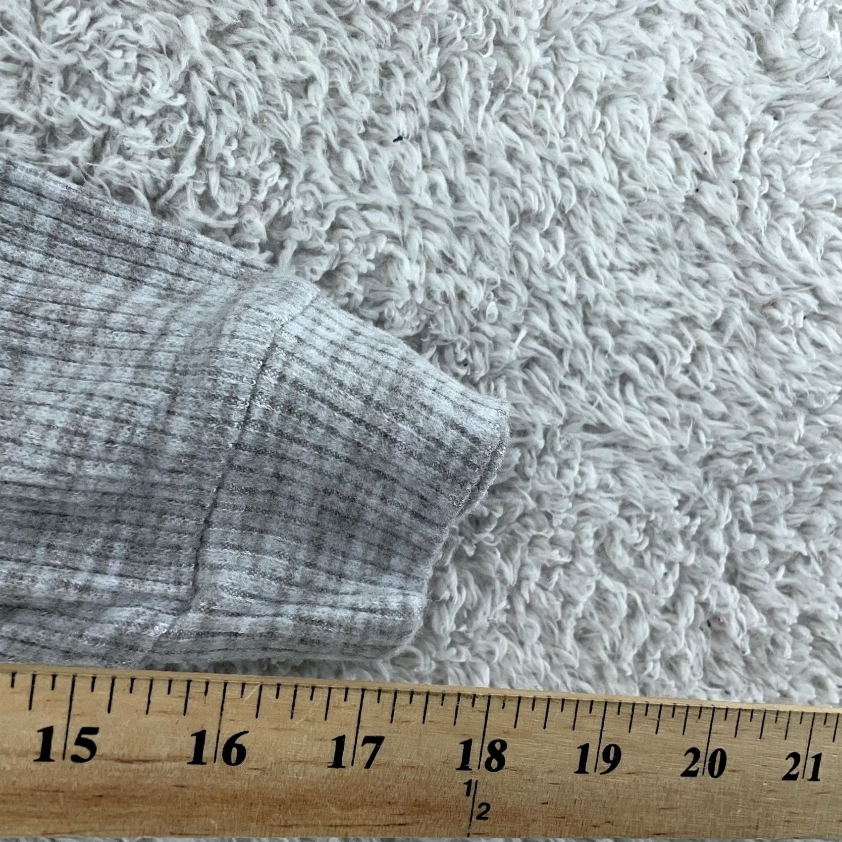 Vintage LuLaRoe Shirt Womens 2XL Gray Ribbed Knit Long Sleeve Lulu Scoop Neck Soft Shirt Womens Plus 2XL Gray Ribbed Knit Long Sleeve Scoop Neck Size XXL / US 16-18 / IT 52-54 - 6 Thumbnail