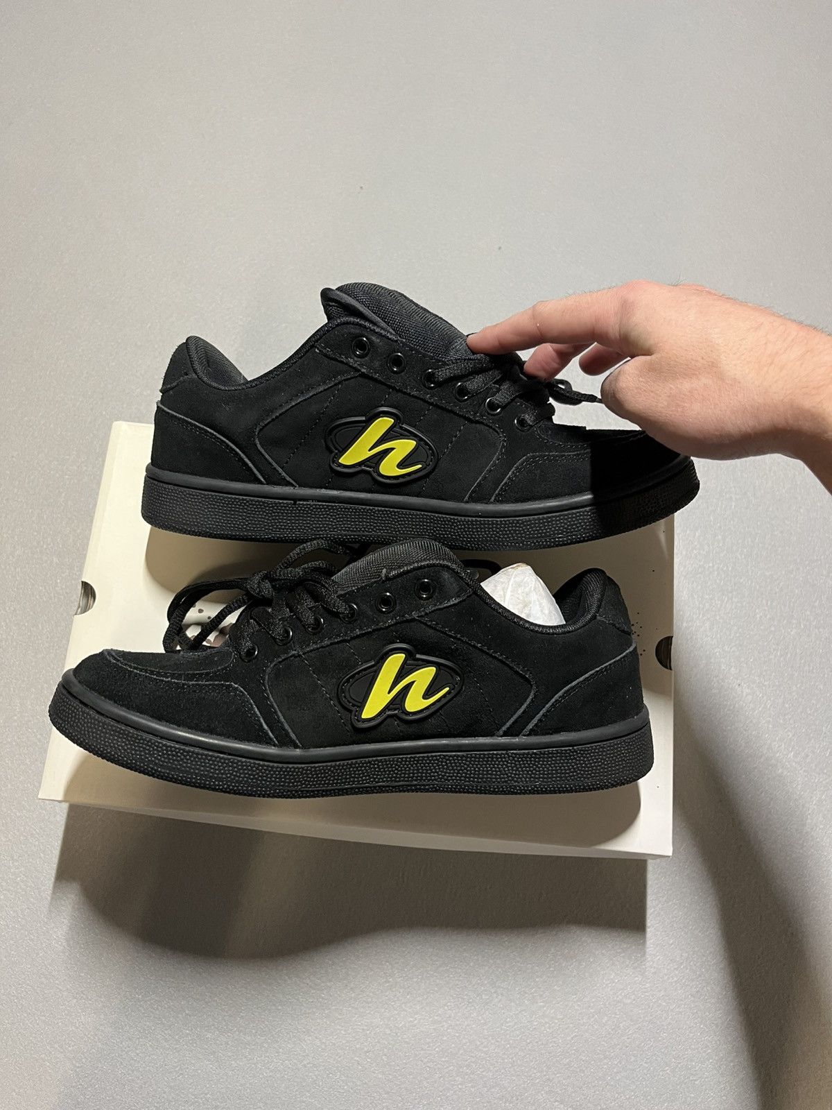 Holiday Brand Holiday Rambos Black/Yellow 8.5 Size US 8.5 / EU 41-42 - 6 Thumbnail