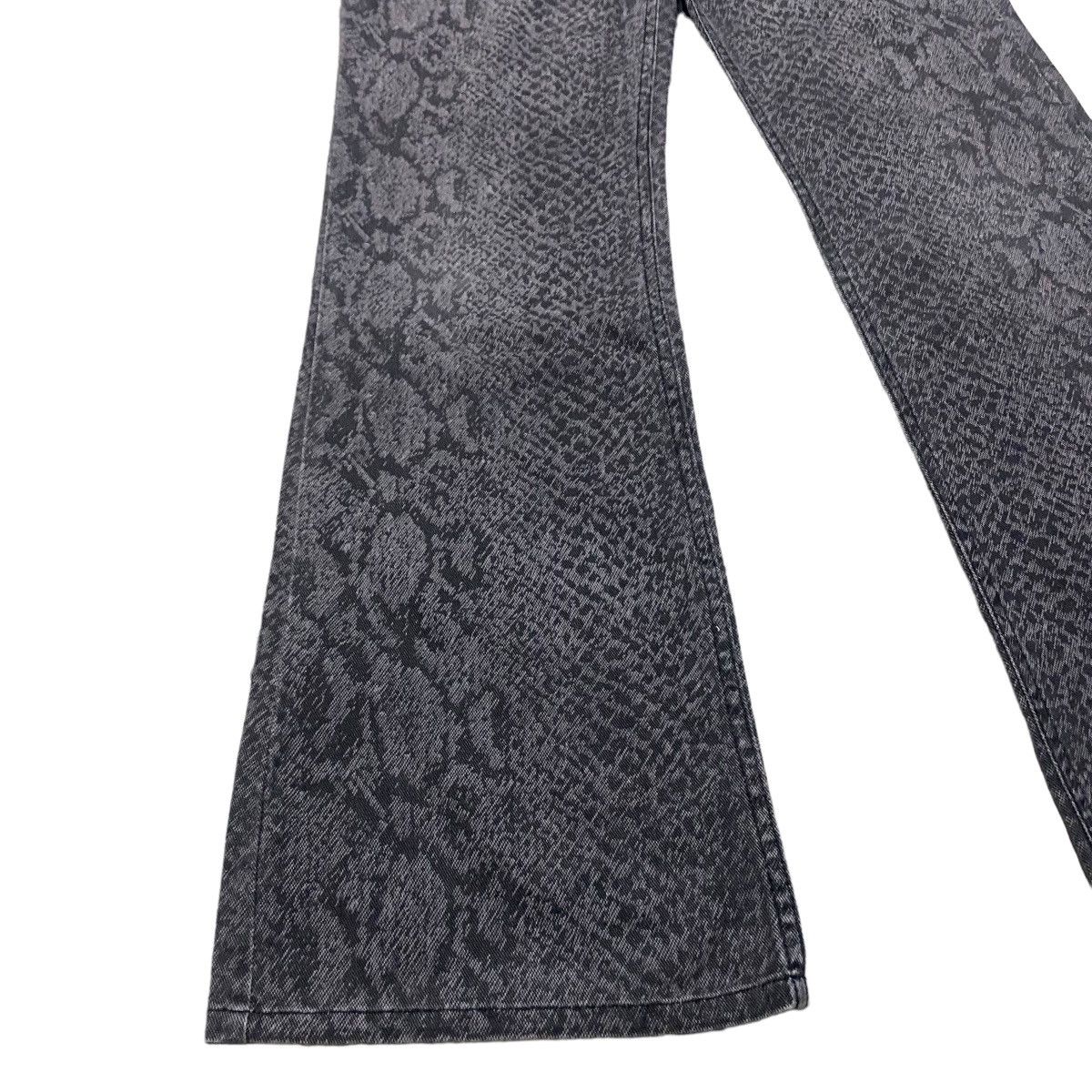Japanese Brand Vintage Amore Pure Snake Skin Flare Jeans Size US 31 - 7 Thumbnail