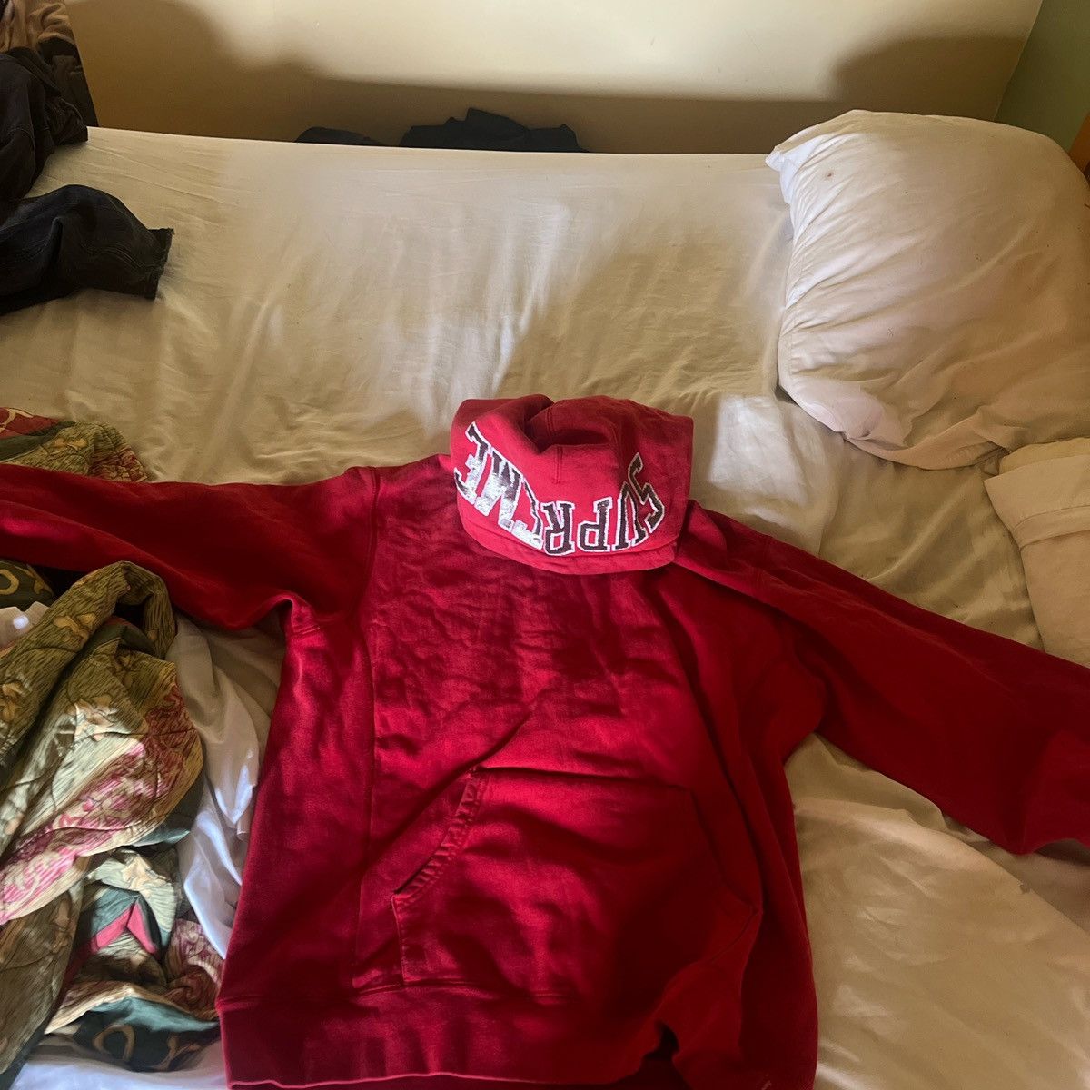 Supreme Large red supreme hoodie Size US L / EU 52-54 / 3 - 2 Thumbnail