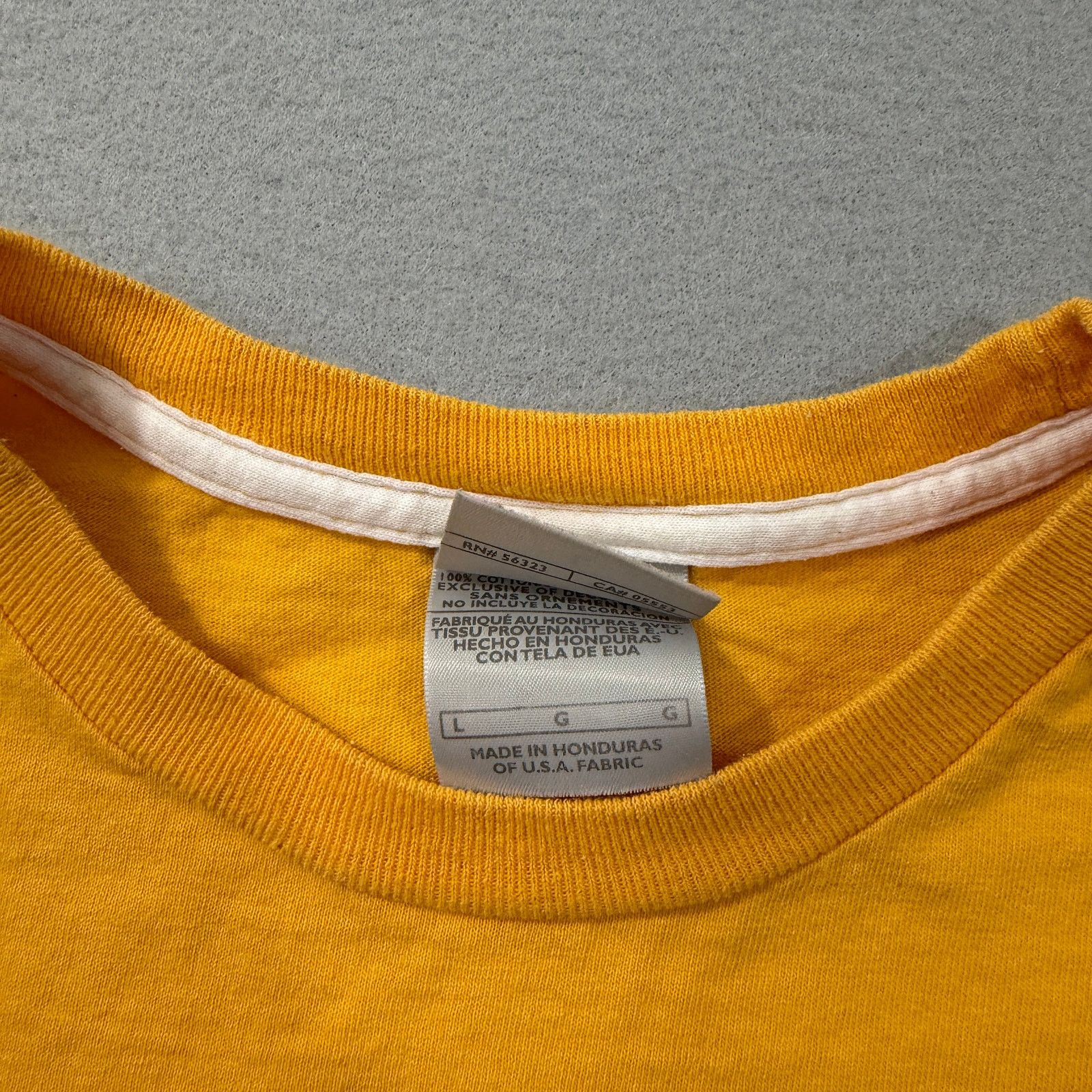 Nike Vintage Nike Swoosh Shirt Men's Large Boxy Yellow y2k Logo Size US L / EU 52-54 / 3 - 4 Thumbnail