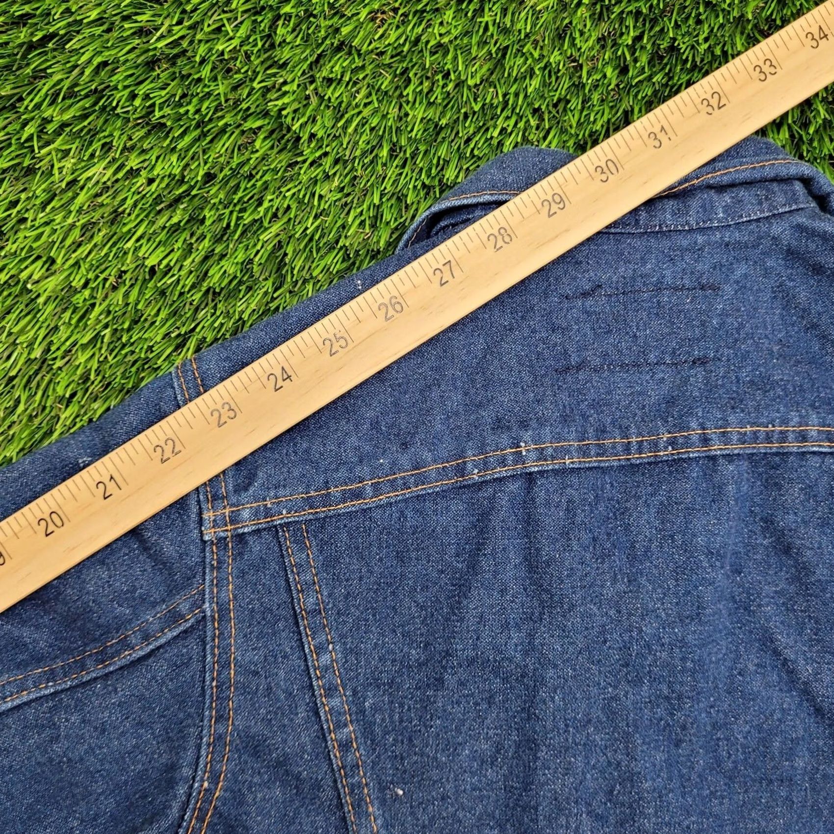 Denime VINTAGE Cropped Denim Jacket Womens Small 17x20 Dark-Wash Denim Jacket Cropped 1990s 90s Womens Size 3XL / US 20-22 - 6 Thumbnail