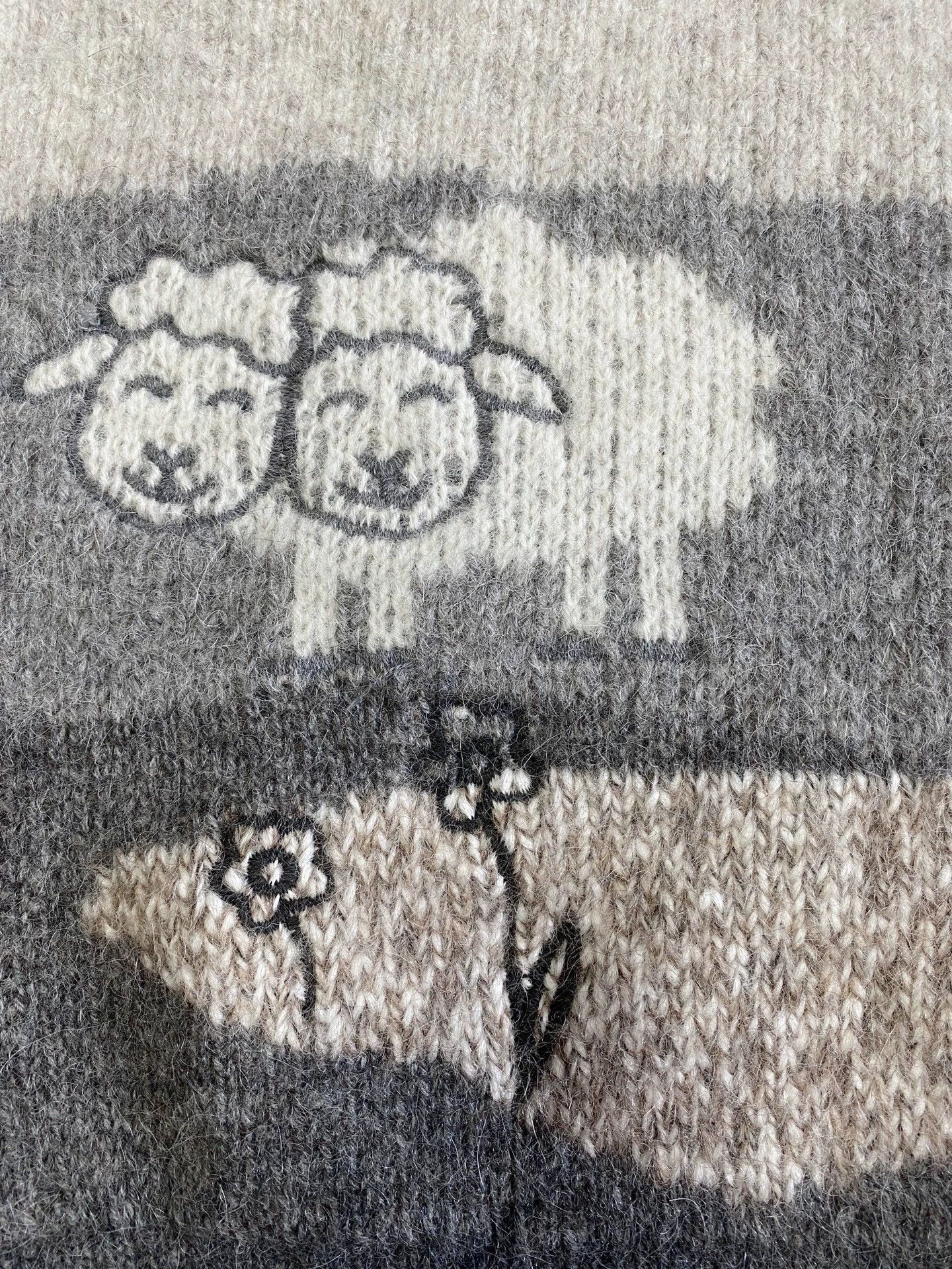 Magliano Magliano Mohair Sheep Motif 24FW Oversized Sweater XXS NWT Size XXS / US 00 / IT 34 - 5 Thumbnail