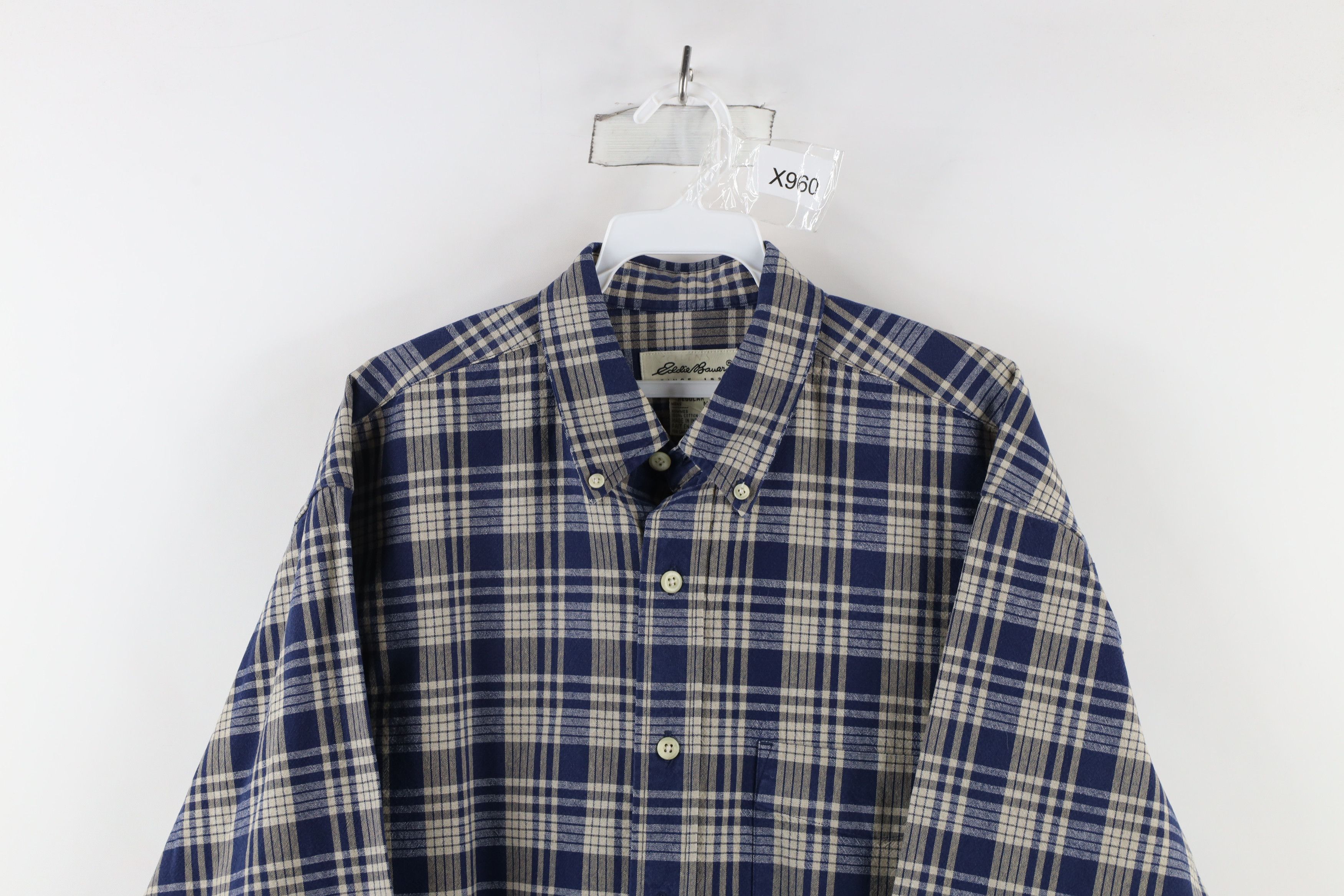 Eddie Bauer × Vintage Vintage 90s Eddie Bauer Heavyweight Button Down Shirt Size US M / EU 48-50 / 2 - 2 Thumbnail