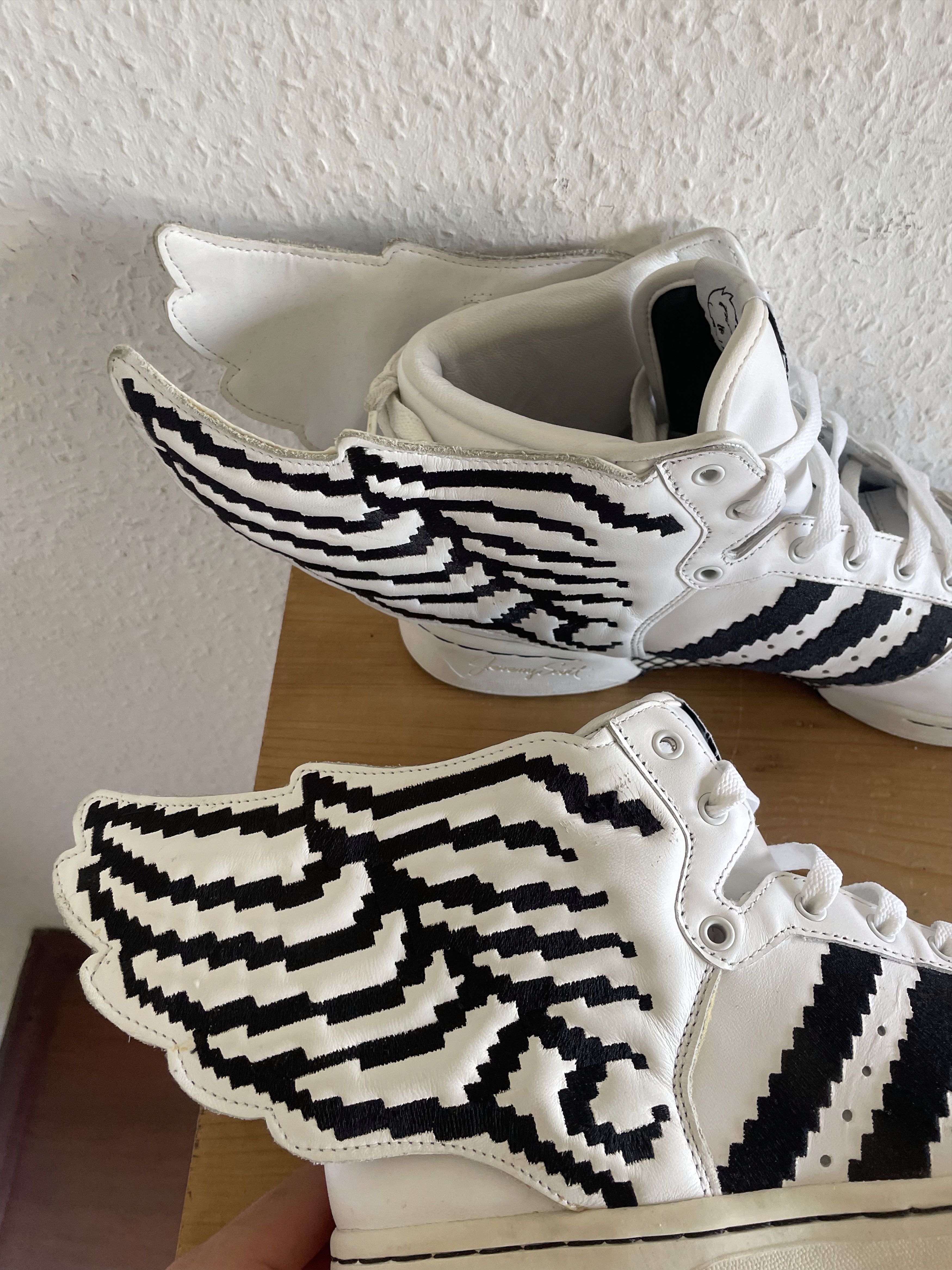 Adidas × Jeremy Scott JS Wings 2.0 Pixel Size US 12 / EU 45 - 8 Thumbnail