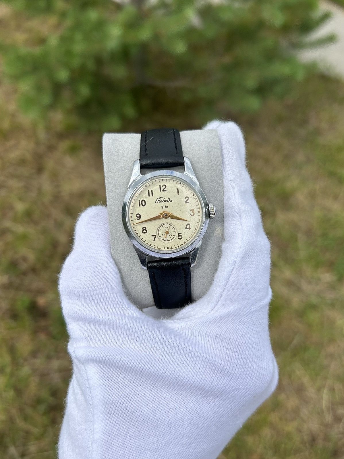 Vintage Vintage Watch Pobeda USSR Soviet Mechanical Authentic 1950s Size ONE SIZE - 9 Thumbnail