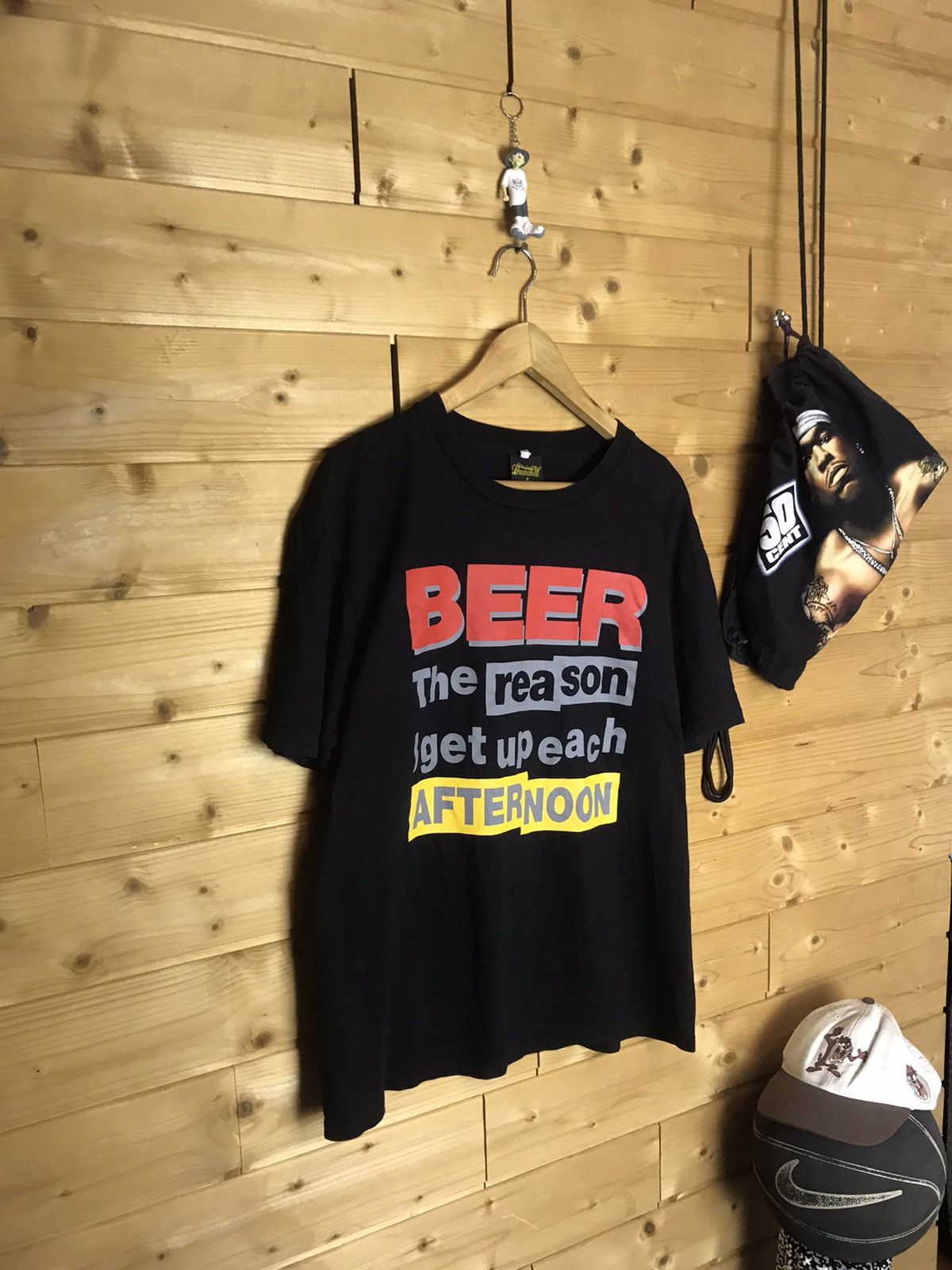 Vintage Vintage beer the reason I get up each afternoon t-shirt Size US L / EU 52-54 / 3 - 1 Thumbnail