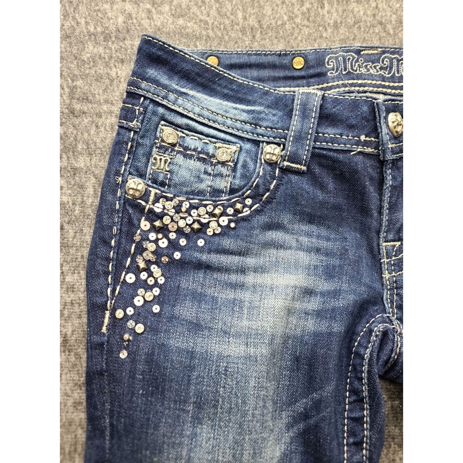 Miss Me Miss Me Capris Womens 25 Regular Low Rise Embroidered Rhinestone Denim Jeans American Cowboy Western Theme Girls Womens Size ONE SIZE - 5 Thumbnail