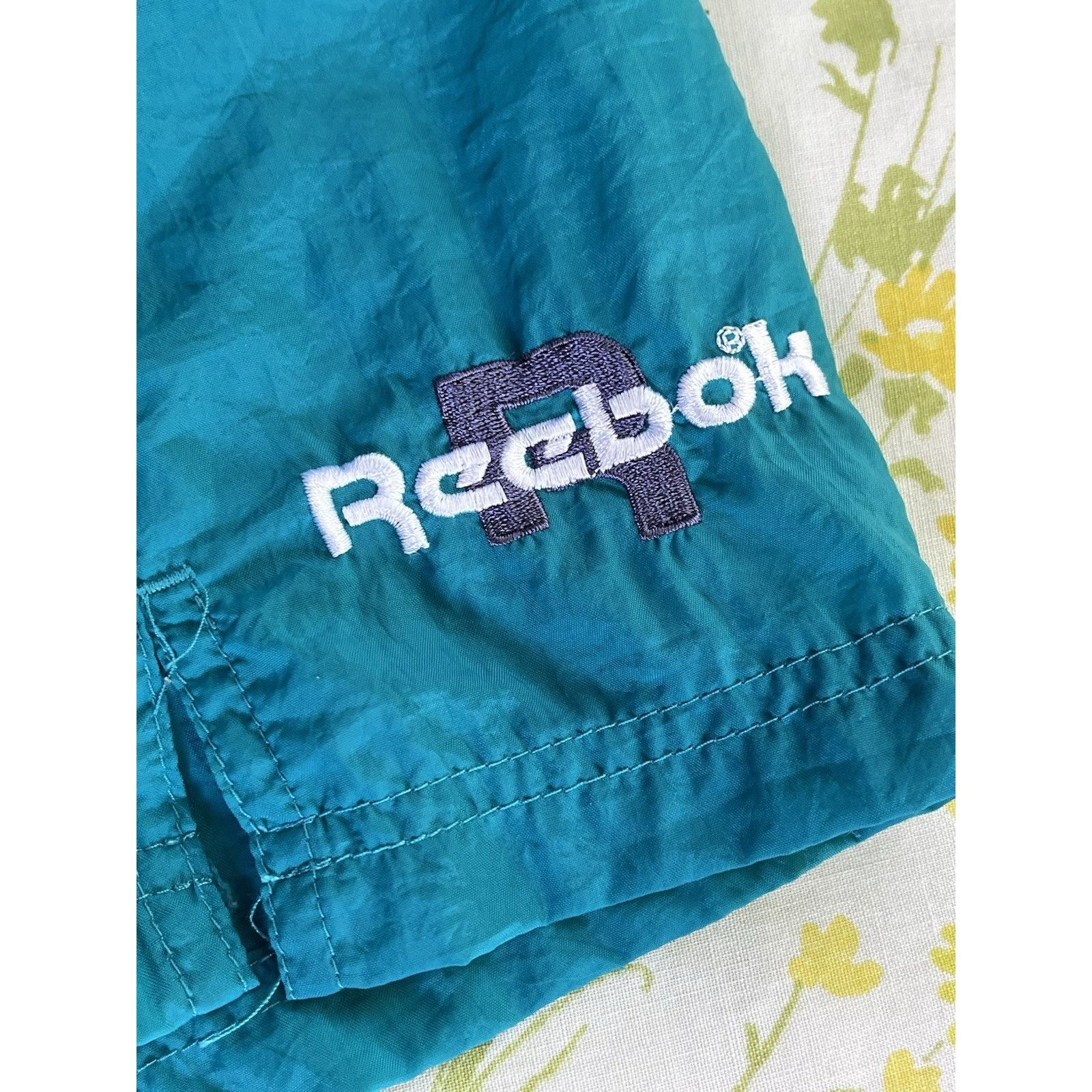 Reebok Reebok Nylon Shorts 80’S Vintage L Running Sprinter VINTAGE Size 24" / US 00 / IT 34 - 4 Thumbnail