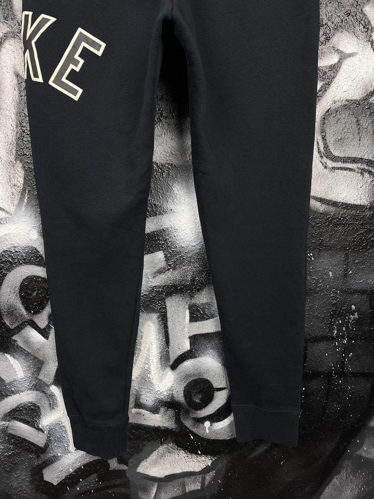 Nike Nike AIR Fleece Trousers Men’s Sweatpants Size S Size US 31 - 9 Thumbnail