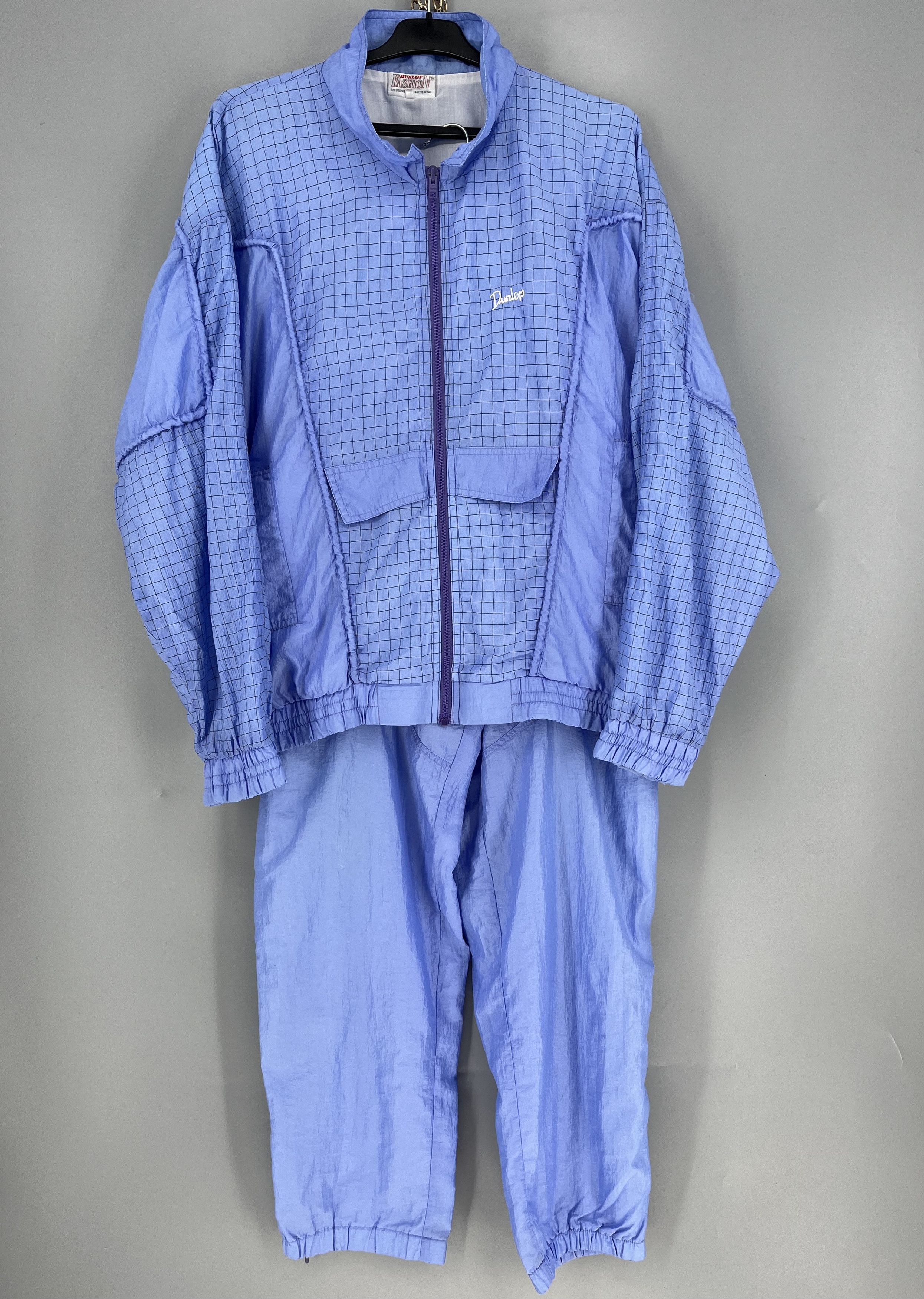 Vintage Vintage Dunlop Sport Tracksuit 90s Windbreaker Set Size US M / EU 48-50 / 2 - 1 Thumbnail