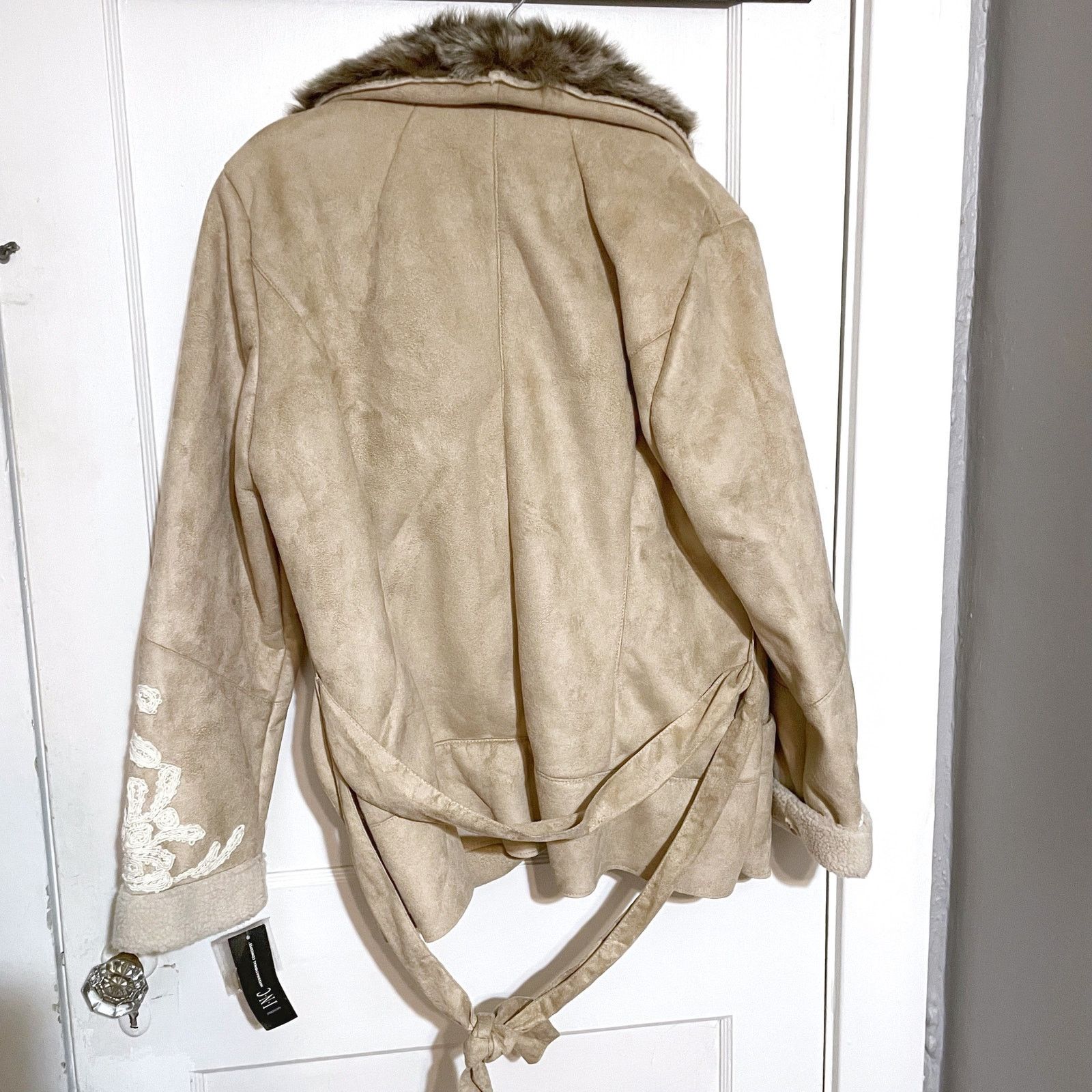 I.N.C NEW INC Coat Jacket Faux Suede Faux Fur Collar Belt Size XL Size XL / US 12-14 / IT 48-50 - 5 Thumbnail