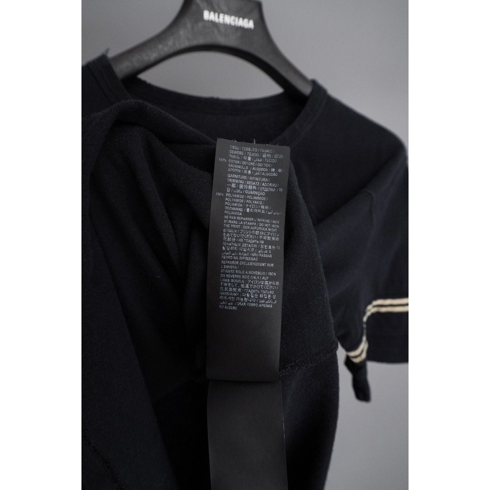 Saint Laurent Paris Saint laurent 50s big back classic logo distressed tee shirt Size US M / EU 48-50 / 2 - 11 Thumbnail