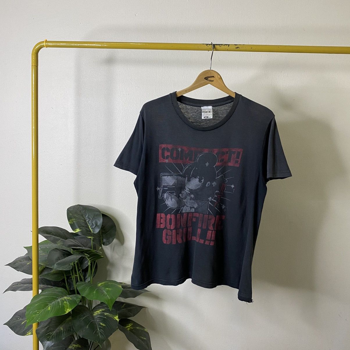 Anime Vintage Y2K Anime Series Yuru Camp Manga Sunfaded Tee Size US L / EU 52-54 / 3 - 1 Thumbnail