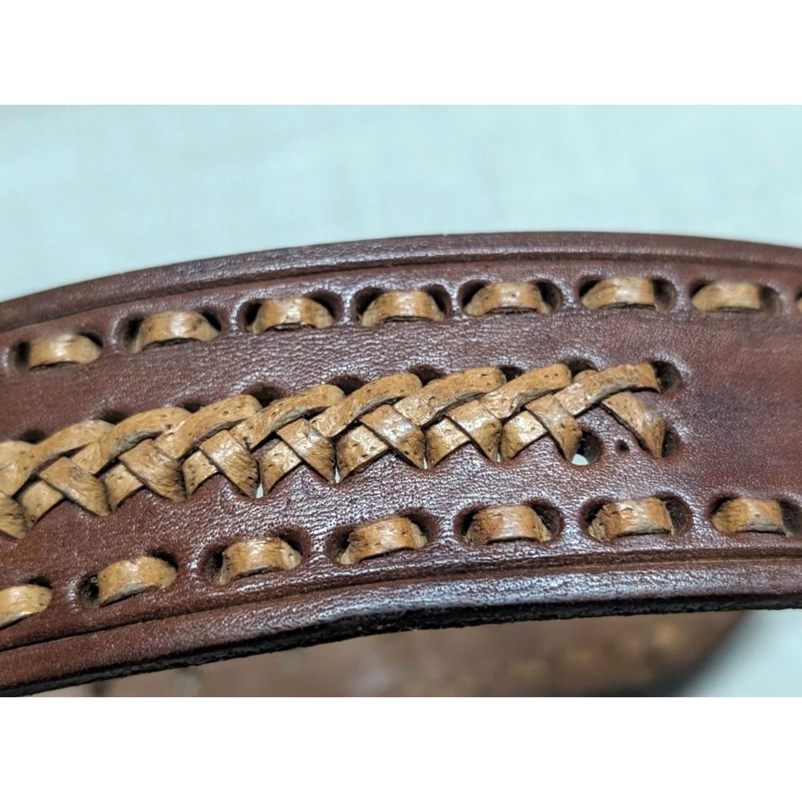 Vintage VINTAGE handcrafted western belt 34 brown leather cowhide full grain weave belt Mens Size 34 - 3 Thumbnail