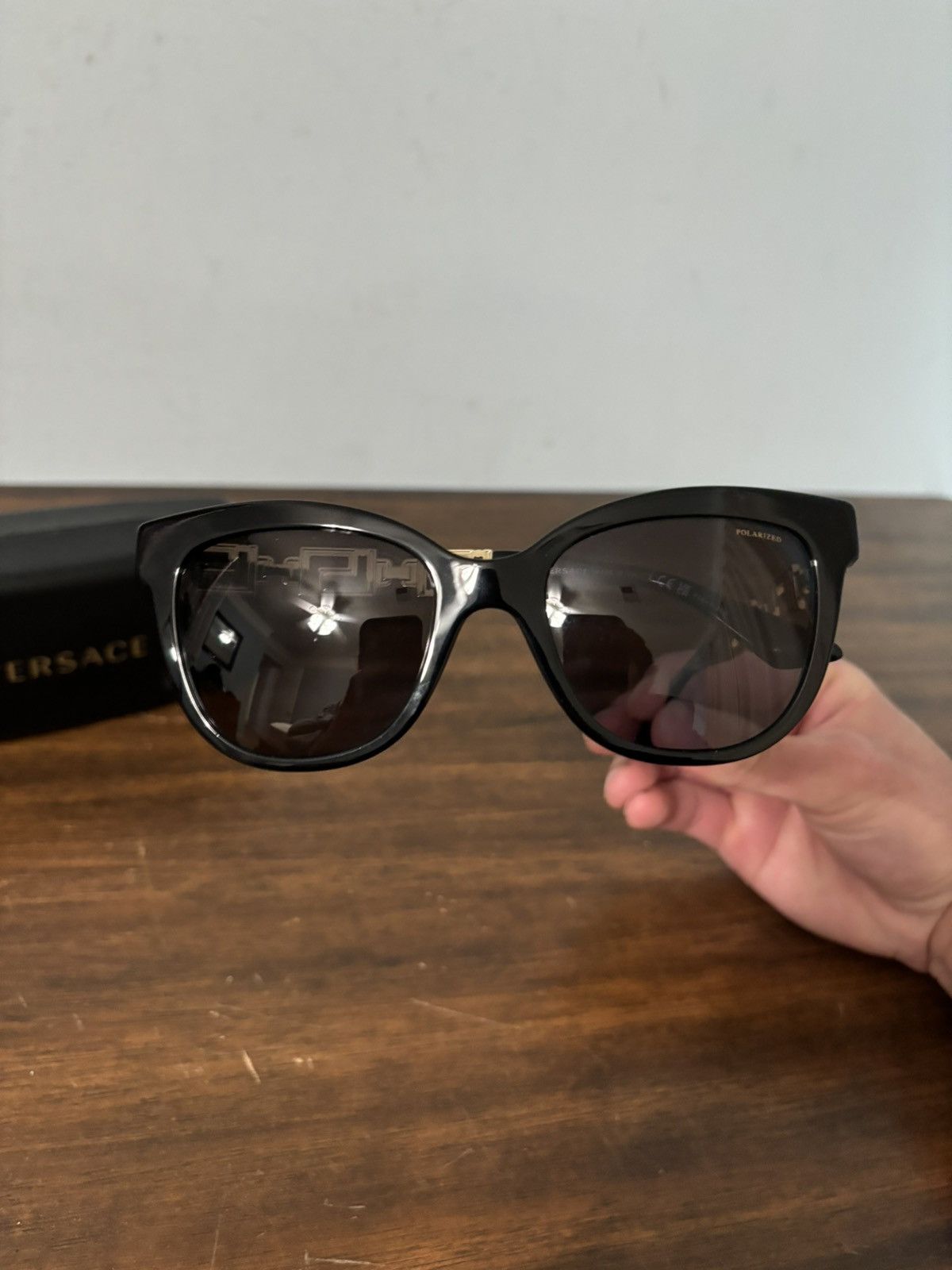 Versace Versace Gold Chain Sunglasses Size ONE SIZE - 2 Thumbnail