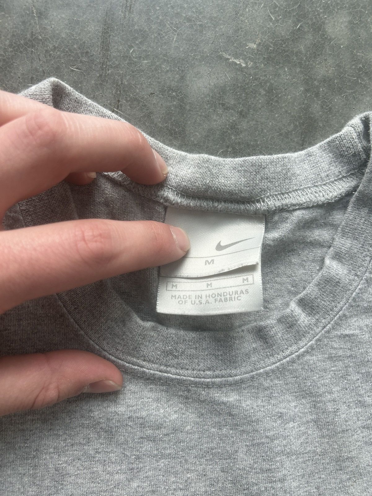 Nike × Vintage Vintage Y2K Nike Sleeveless Graphic Tee Size US M / EU 48-50 / 2 - 3 Thumbnail