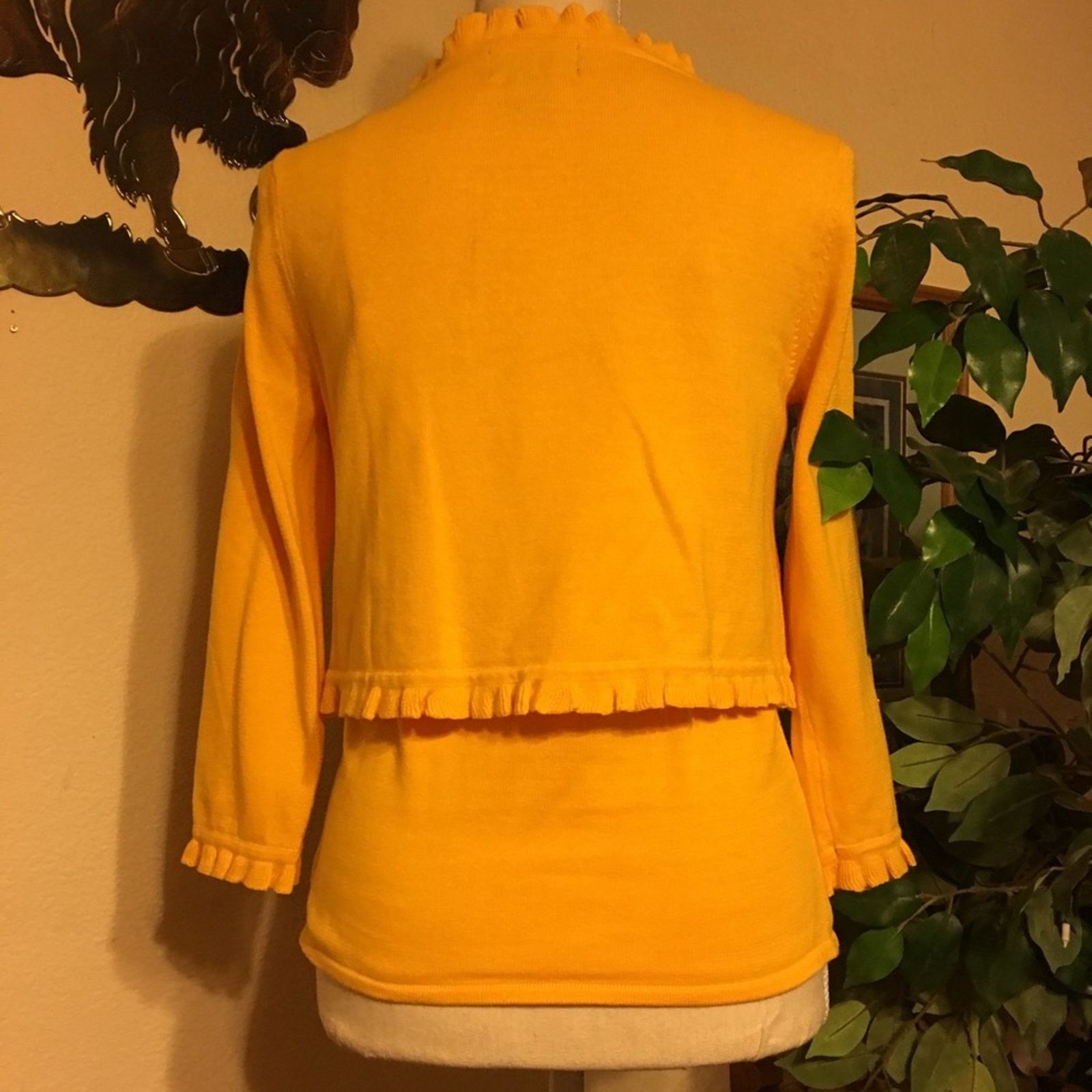Other Forenza mustard 2-piece tank and shrug set NWT S Size S / US 4 / IT 40 - 5 Thumbnail