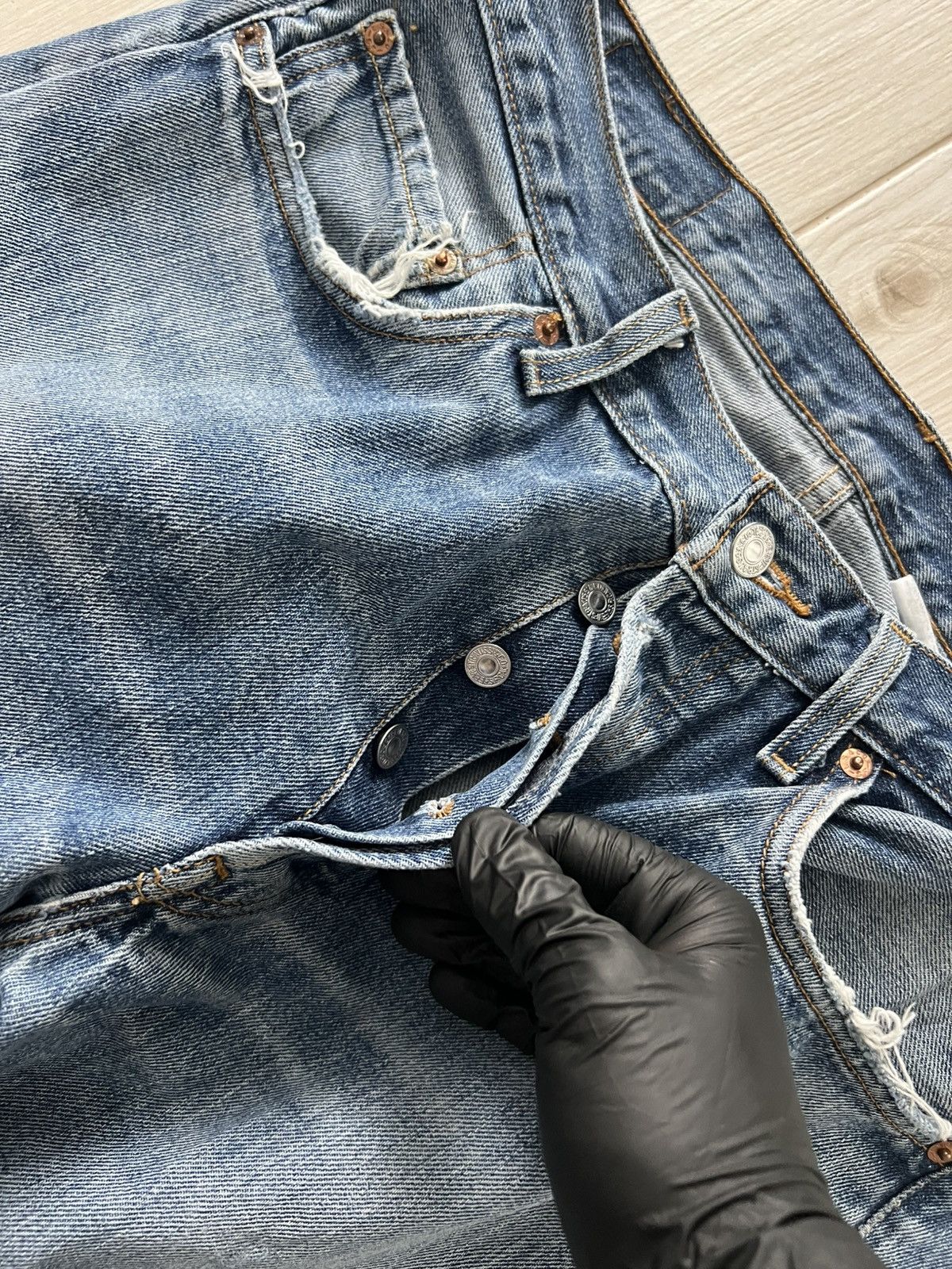 Levi's Vintage Levis 501 Blue Denim Jeans Size US 34 / EU 50 - 19 Thumbnail