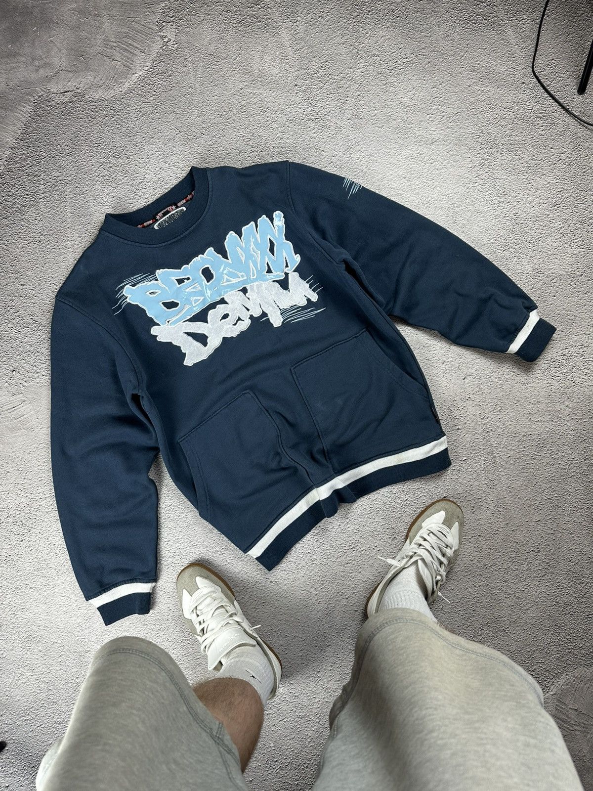 Japanese Brand BPMW Denim Graffiti Sweatshirt Navy Vintage Y2K Faded SK8 Size US XL / EU 56 / 4 - 1 Thumbnail