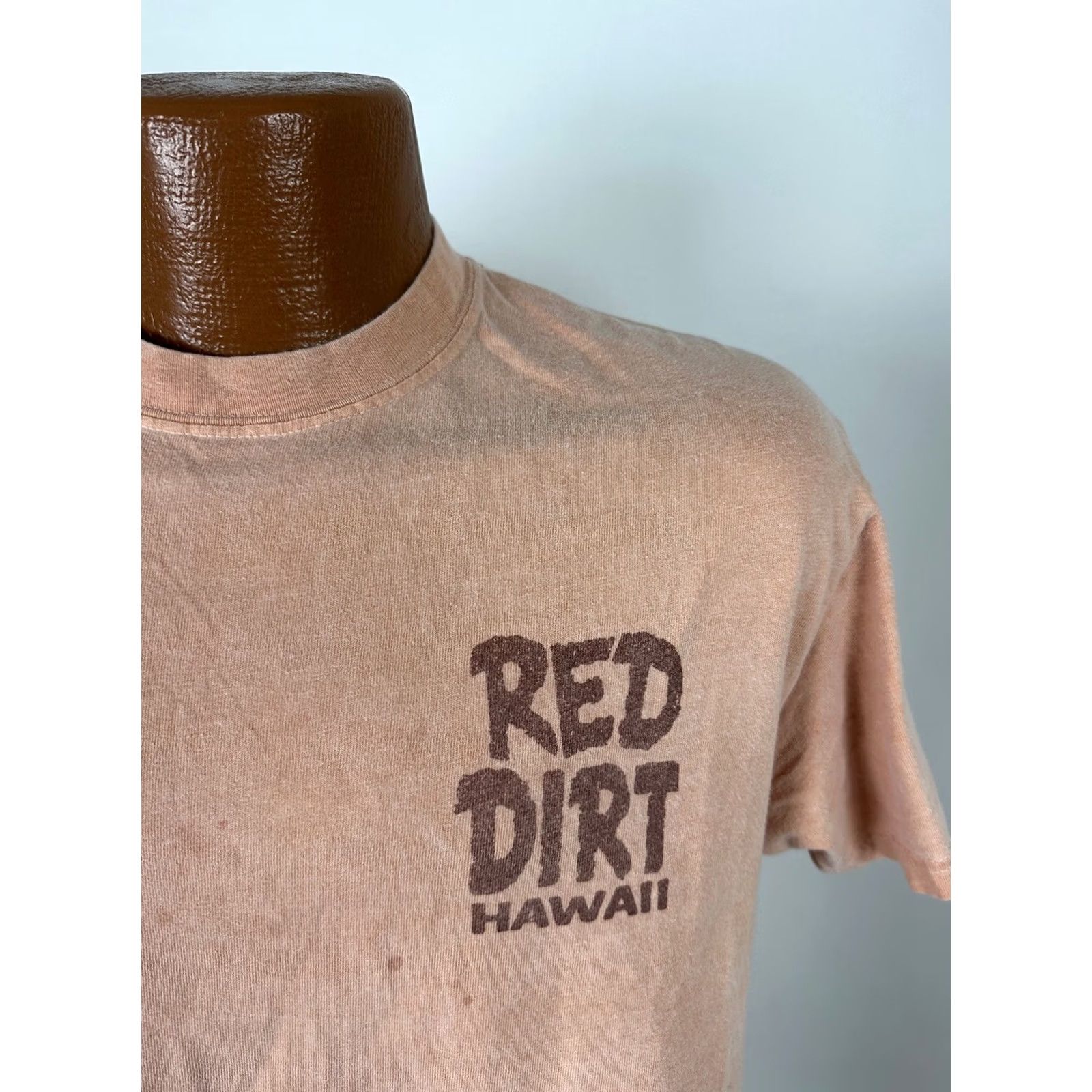 Hanes Hawaiian Red Dirt Shirt Medium Vintage Unisex Adults M Orange 90s Hanes T-Shirt Double-Sided Graphic Print Crew Neck Short Sleeve Mens Womens Size US M / EU 48-50 / 2 - 4 Thumbnail