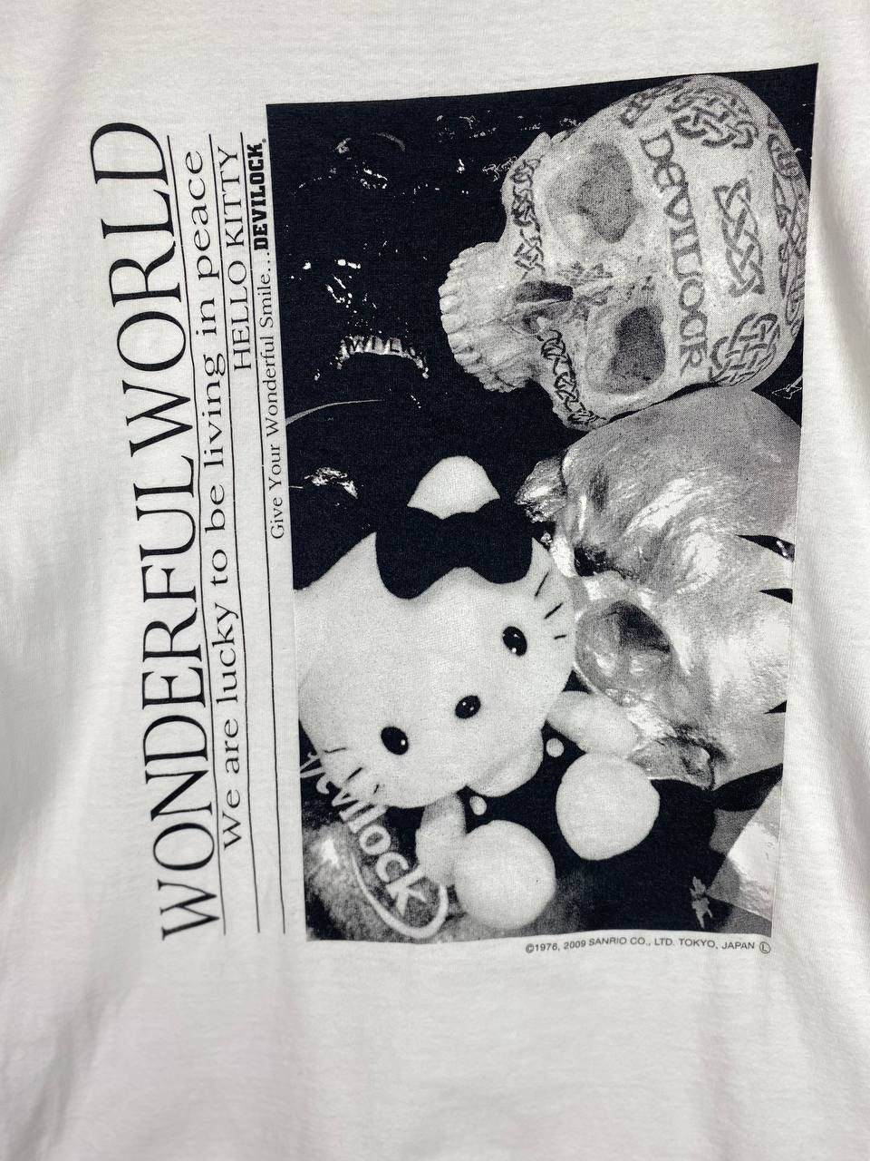 Devilock devilock x hello kitty japanese brand tee nice design Size US S / EU 44-46 / 1 - 2 Thumbnail