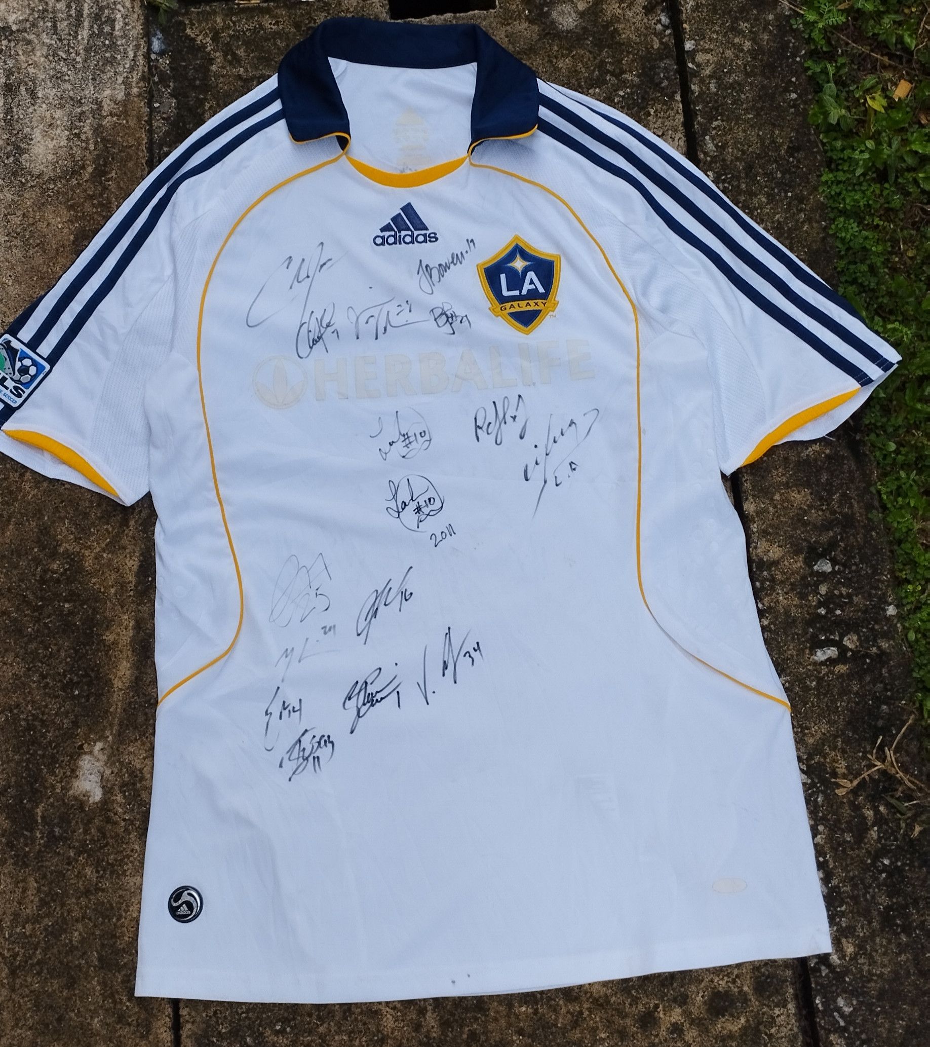Adidas ADIDAS LA GALAXY Size US M / EU 48-50 / 2 - 1 Thumbnail