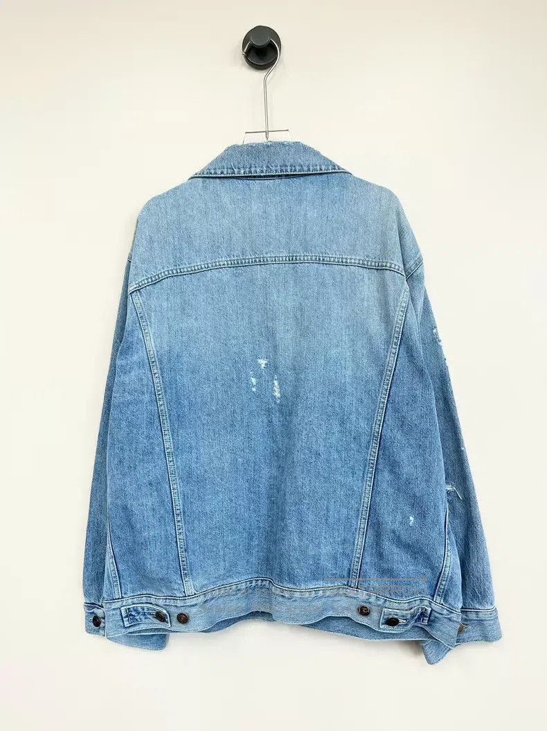 Gucci Gucci Blue washed destruction cat denim jacket Size US S / EU 44-46 / 1 - 2 Thumbnail