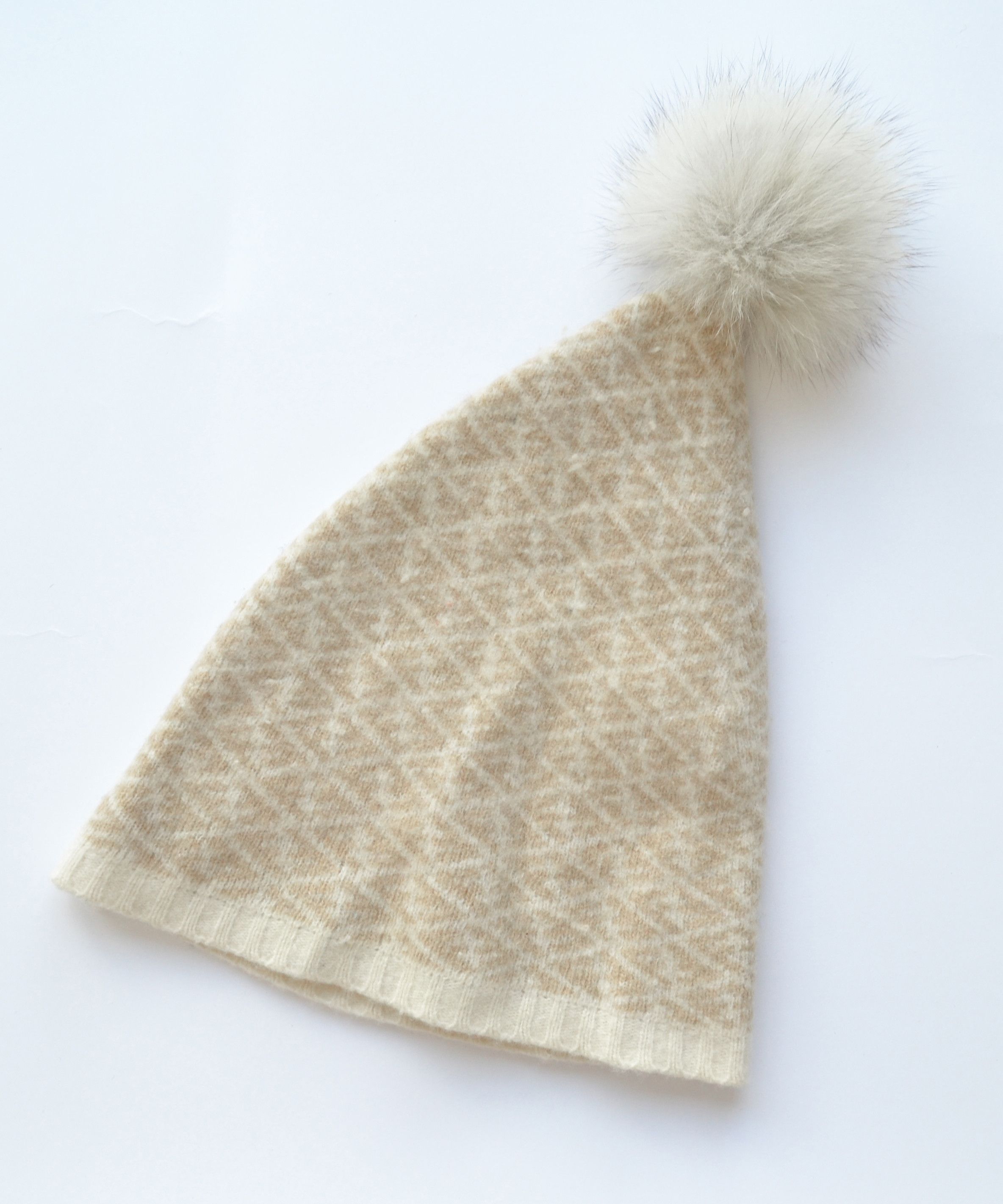 Fendi FENDI Hat Wool Pom Pom Monogram FF Beige Cream Beanie Size ONE SIZE - 1 Thumbnail