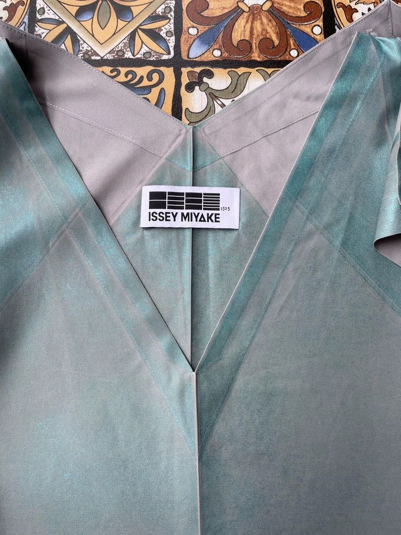 Issey Miyake Issey Miyake size:3 Blue and pink flower bud dress Size XS / US 0-2 / IT 36-38 - 5 Thumbnail