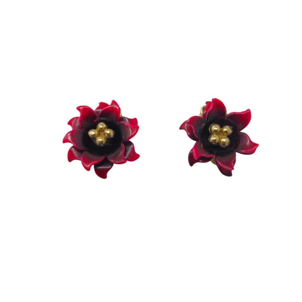 Handmade Vintage Red Coro enamel flower clip-on earrings Size ONE SIZE - 1 Thumbnail