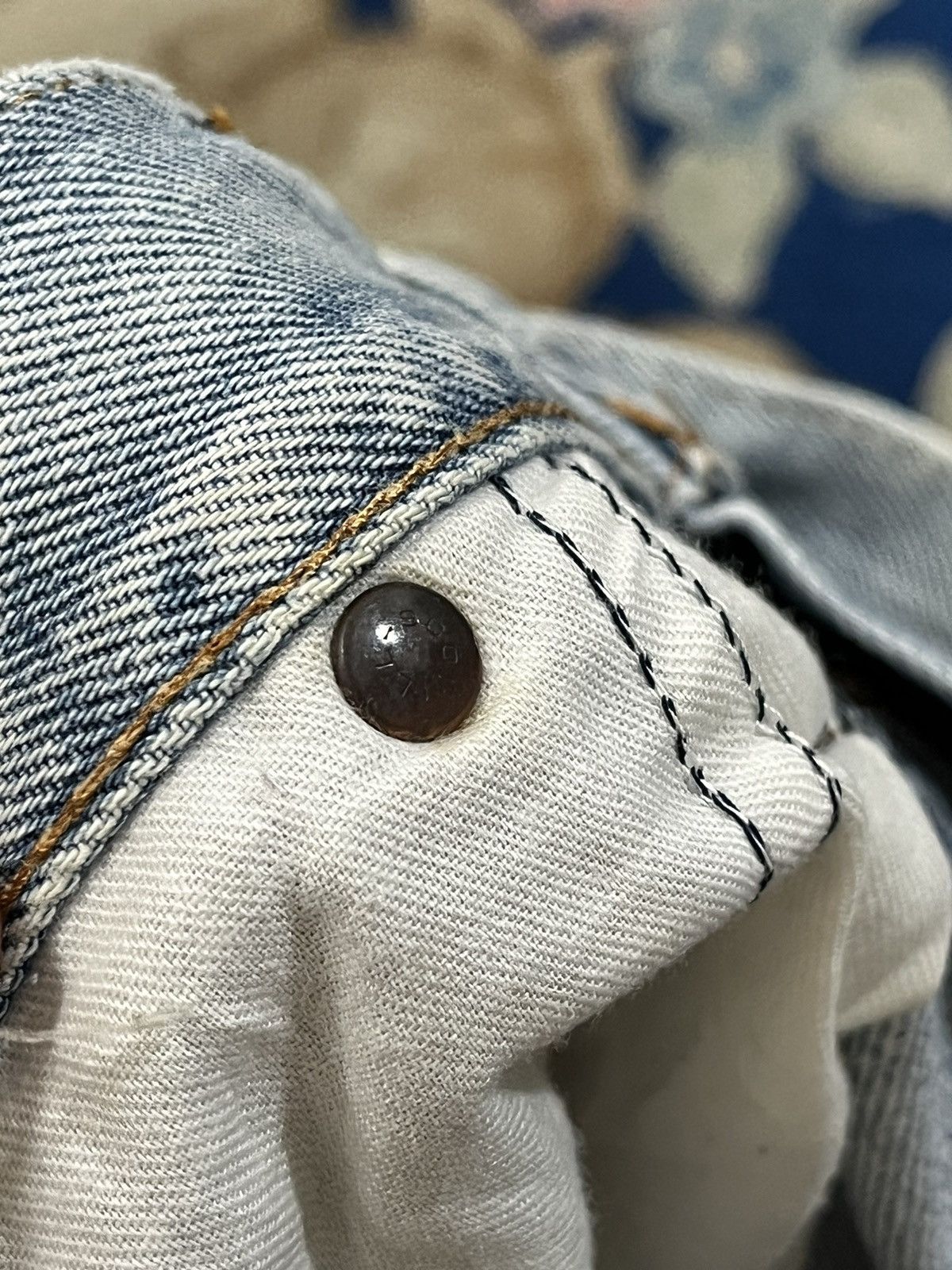 Le Grande Bleu (L.G.B.) Vintage BigStone Baggy Distressed Denim Size US 37 - 11 Thumbnail