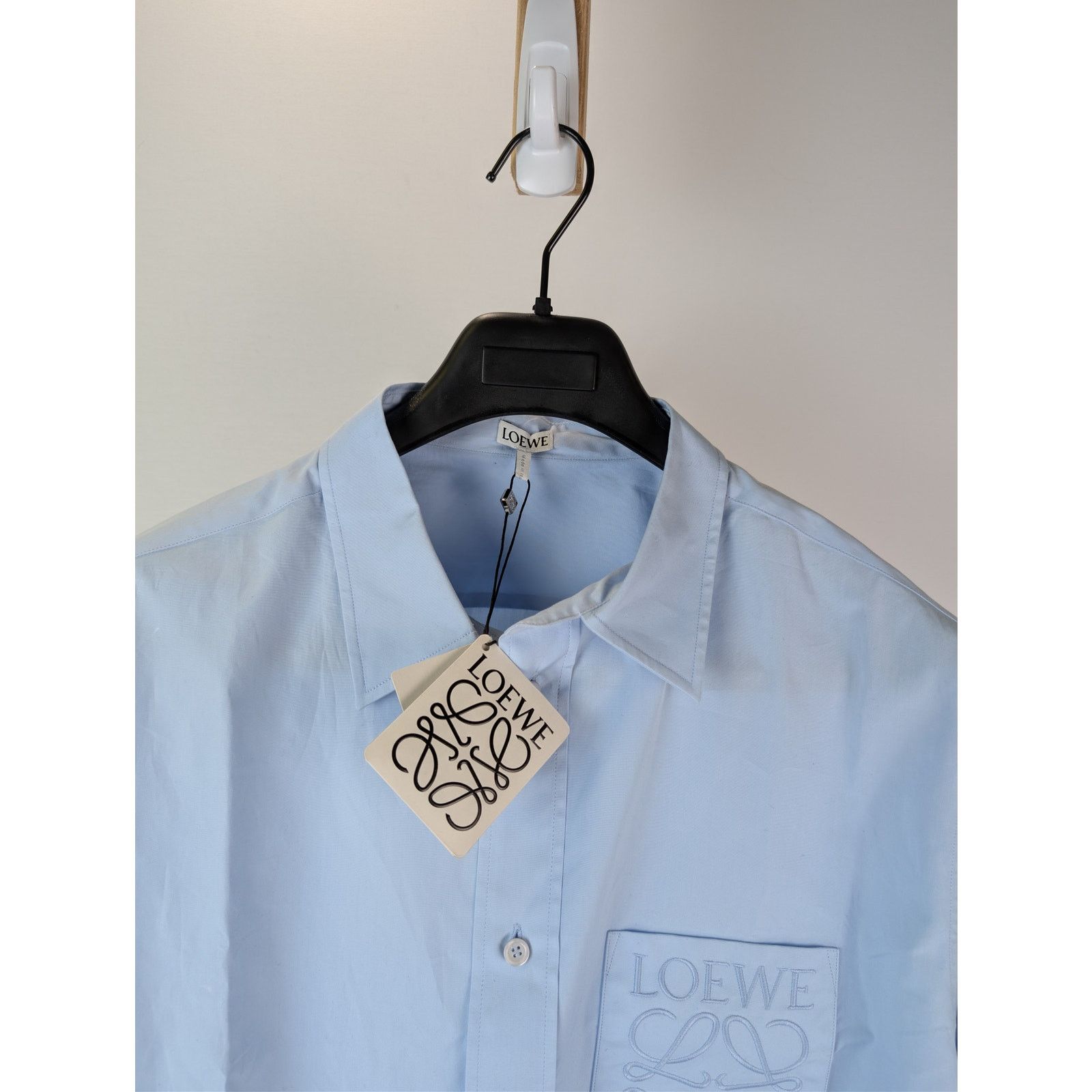 Loewe o1rshd1 Anagram Debossed Shirt in Light Blue Size US M / EU 48-50 / 2 - 7 Thumbnail