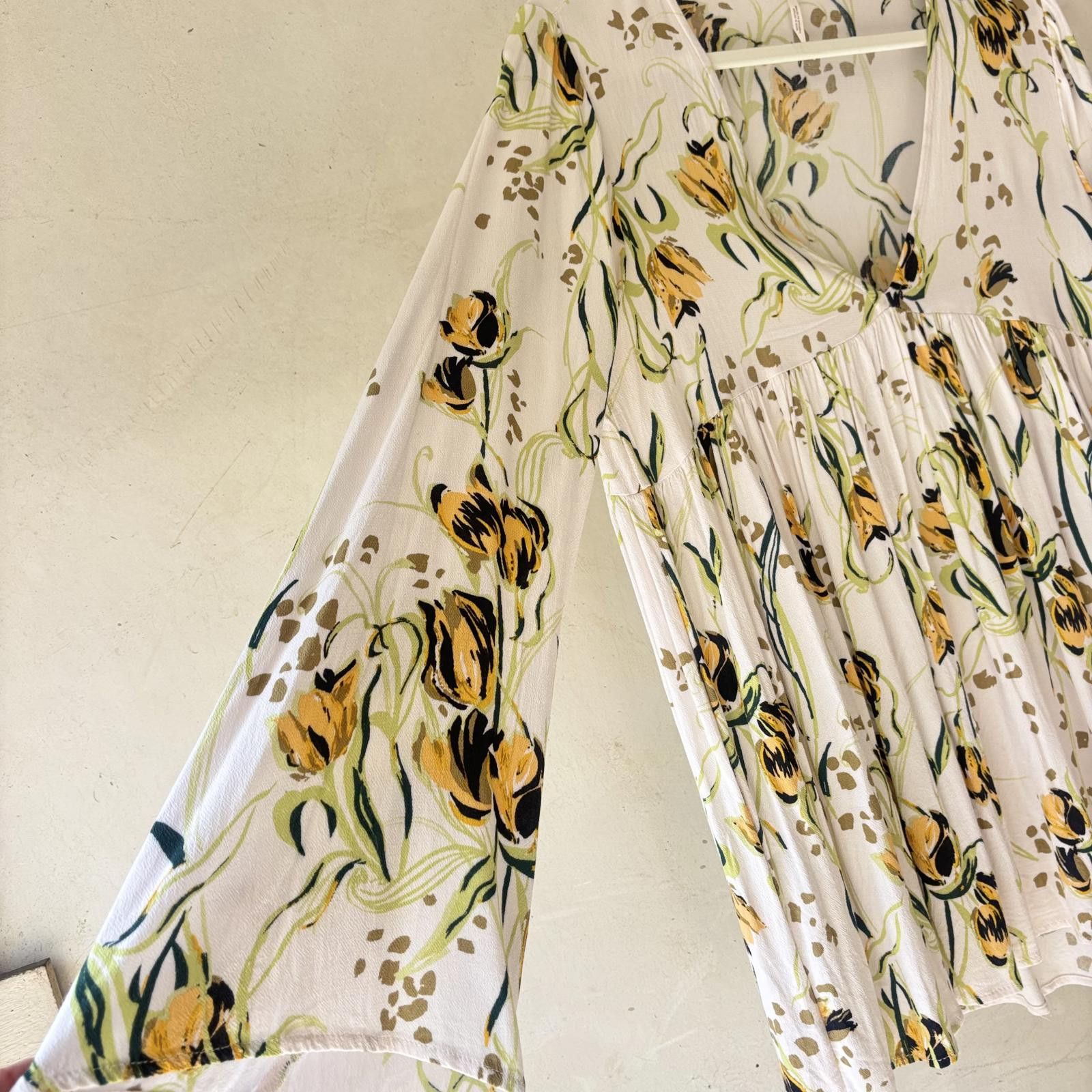 Free People Free People Floral Long Sleeve Peplum Blouse Size S / US 4 / IT 40 - 4 Thumbnail