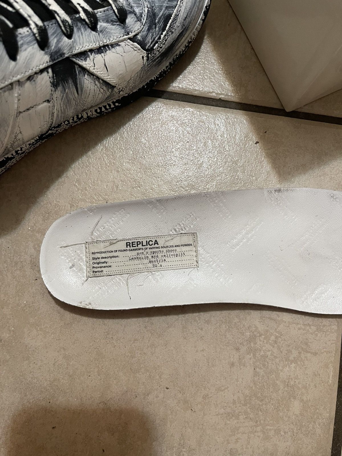 Maison Margiela Maison Margiela Replica GAT Bianchetto Paint 43 OG All Size US 10.5 / EU 43-44 - 9 Thumbnail