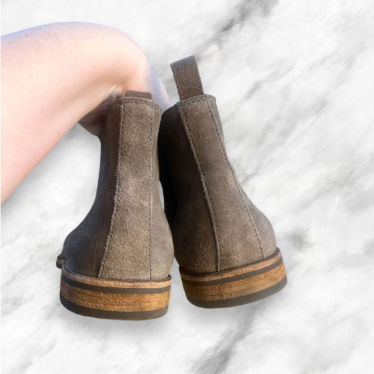 Frye Frye Men's Gray Beige Genuine Suede Chelsea Boots Size 8.5 Size US 8.5 / EU 41-42 - 3 Thumbnail