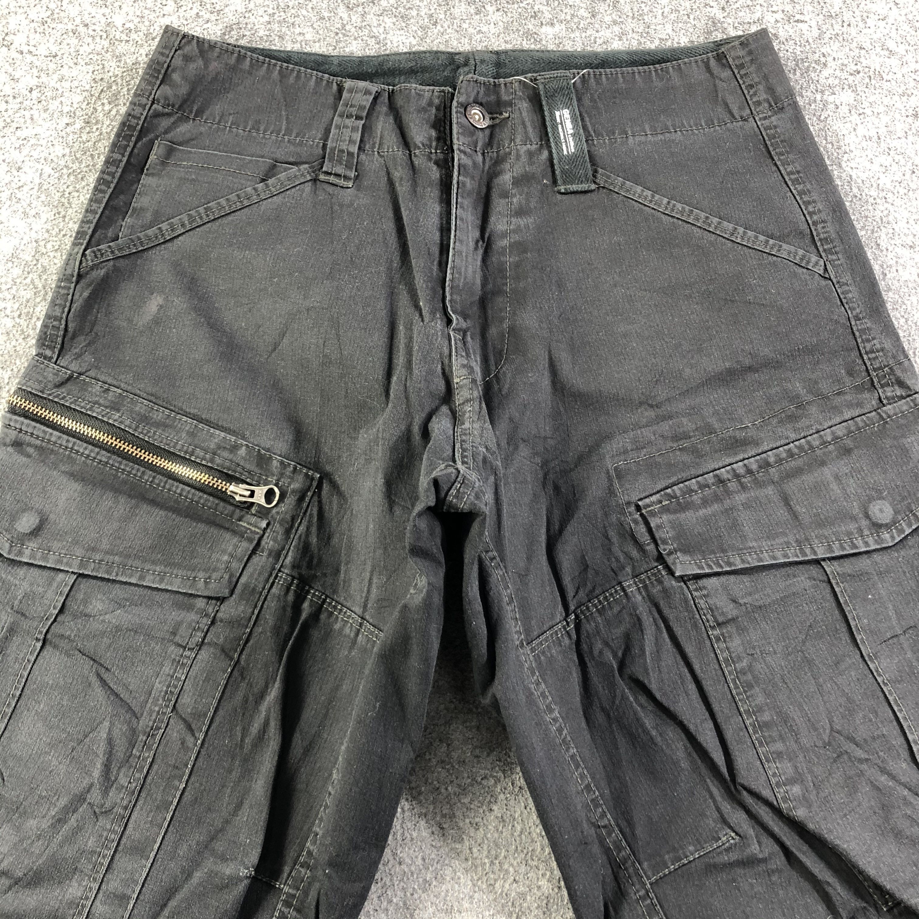 Japanese Brand × Vintage Japanese Cargo Pants Multi Pocket Tactical Trousers -J2688 Size US 29 - 3 Thumbnail