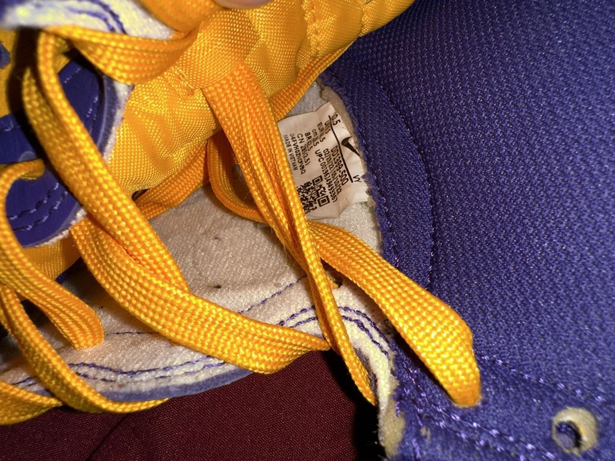 Nike Dunk high lakers Size US 10.5 / EU 43-44 - 6 Thumbnail