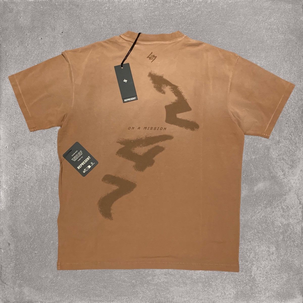 Represent Clo. Represent XS 247 Motion Oversized Rust Tee Size US XS / EU 42 / 0 - 1 Thumbnail