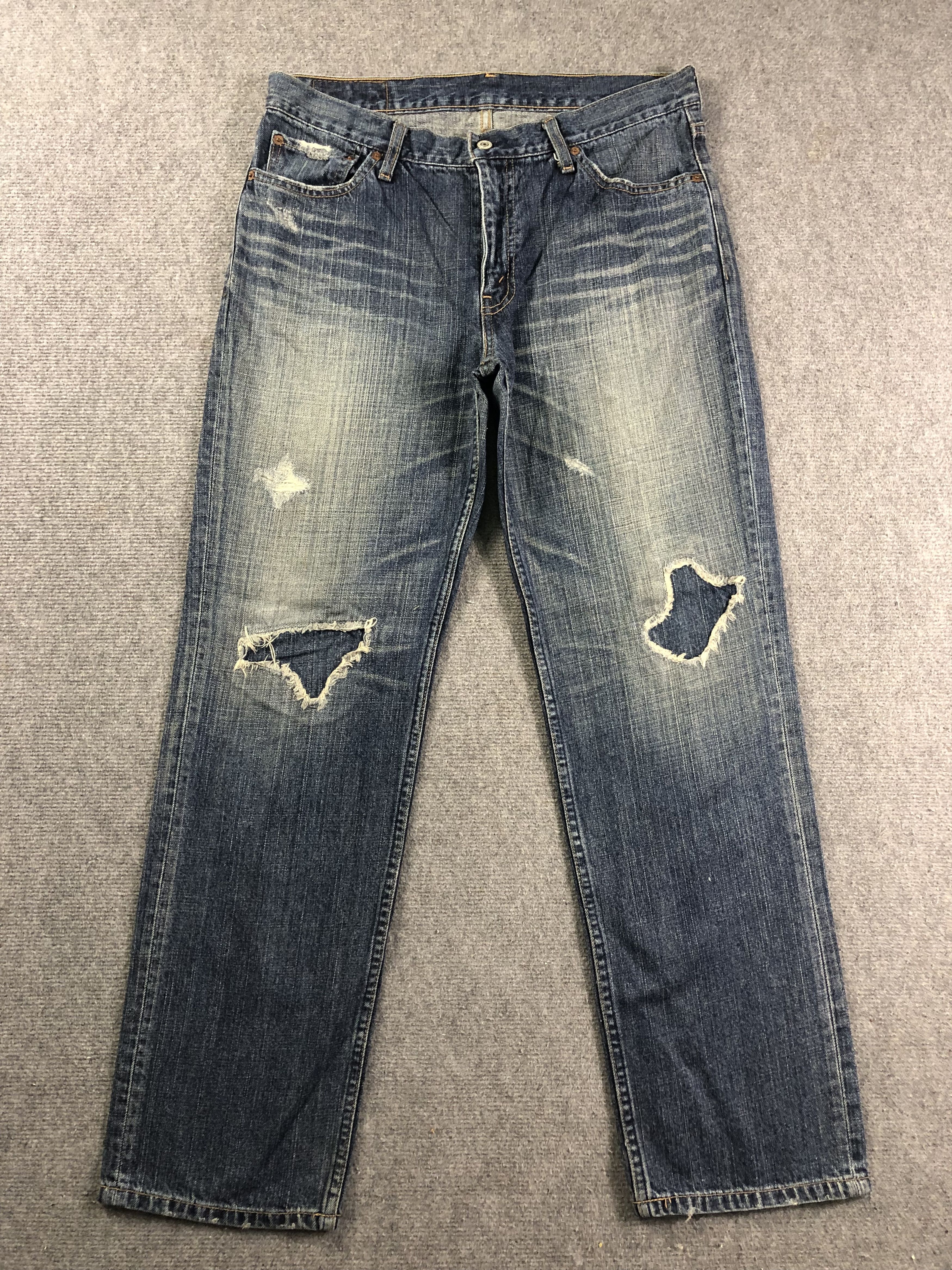 Levi's Faded Blue Levis Denim Jeans 35x31.5 Size US 35 - 1 Thumbnail