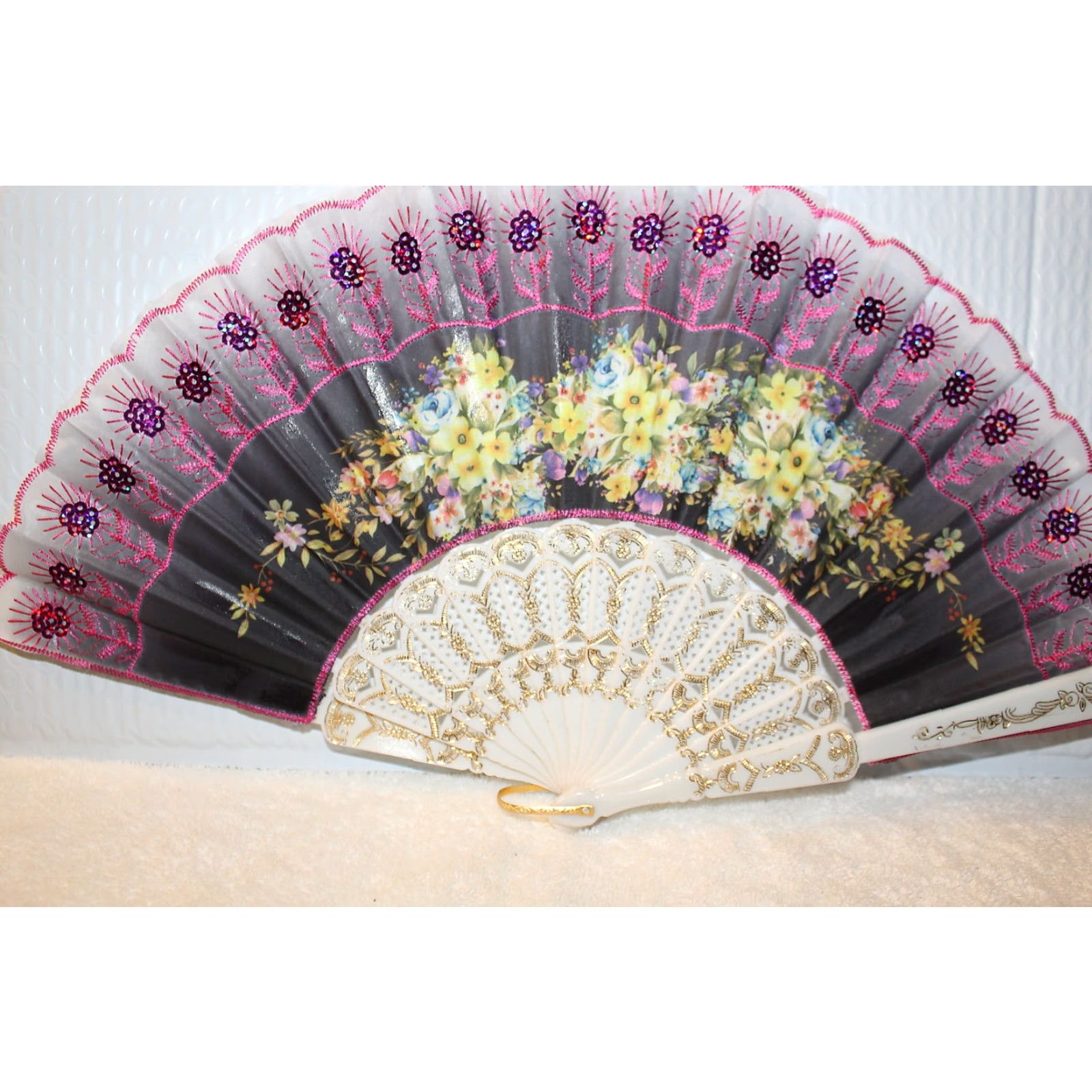 Vintage Vintage Small Hand Fan with Flowers and Sequin Details, 16-Inch Width, Novelty Accessory Size ONE SIZE - 2 Thumbnail